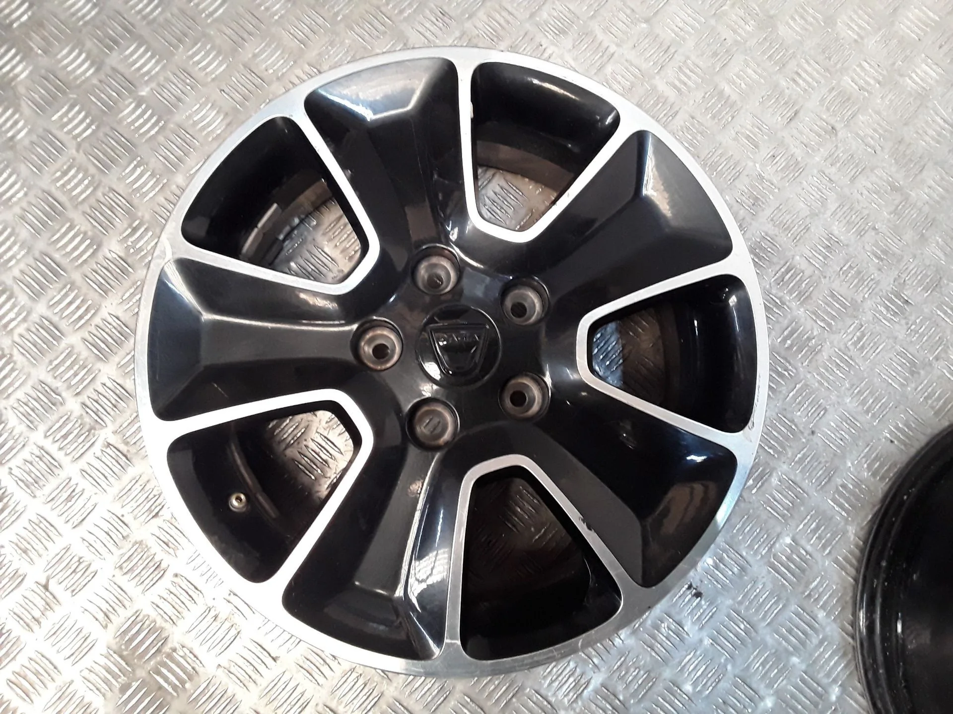 Juego Llantas Aluminio para Dacia Duster (Hs_)
