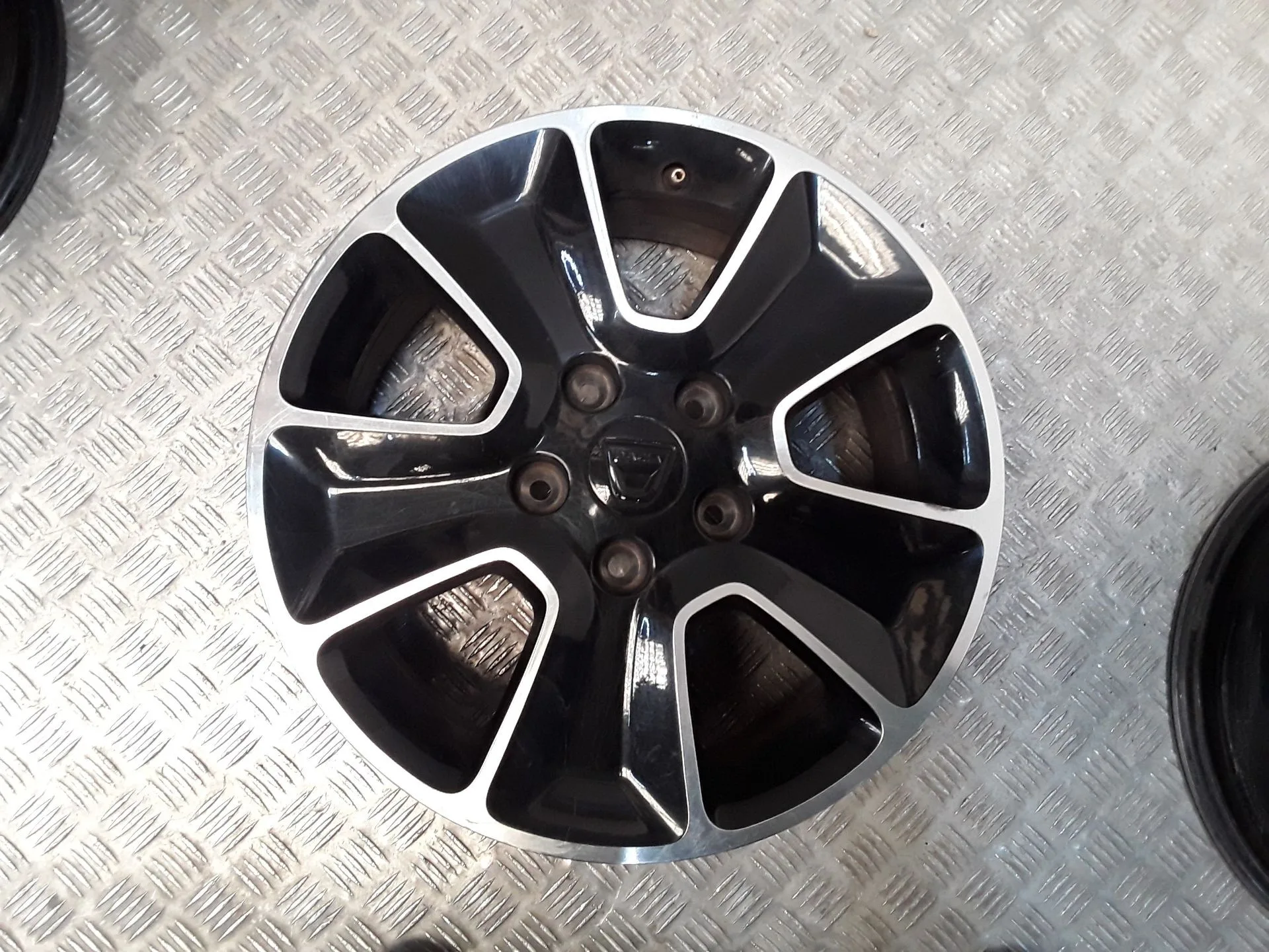 Juego Llantas Aluminio para Dacia Duster (Hs_)