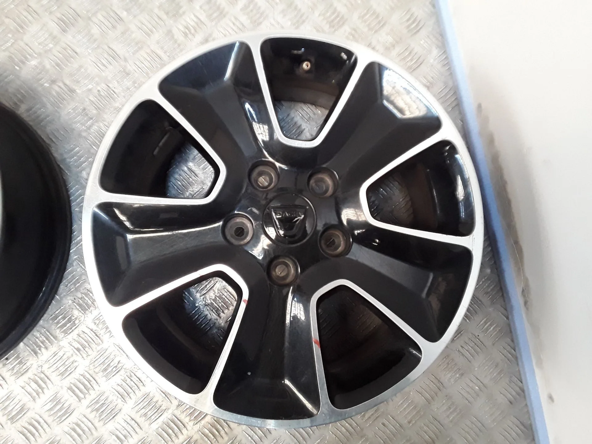 Juego Llantas Aluminio para Dacia Duster (Hs_)
