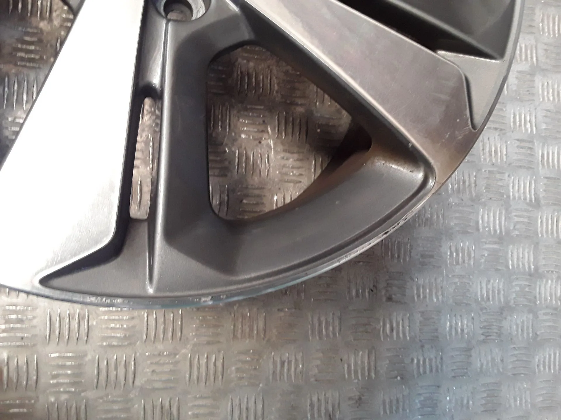 Llanta Aluminio para Peugeot 2008 I (Cu_)