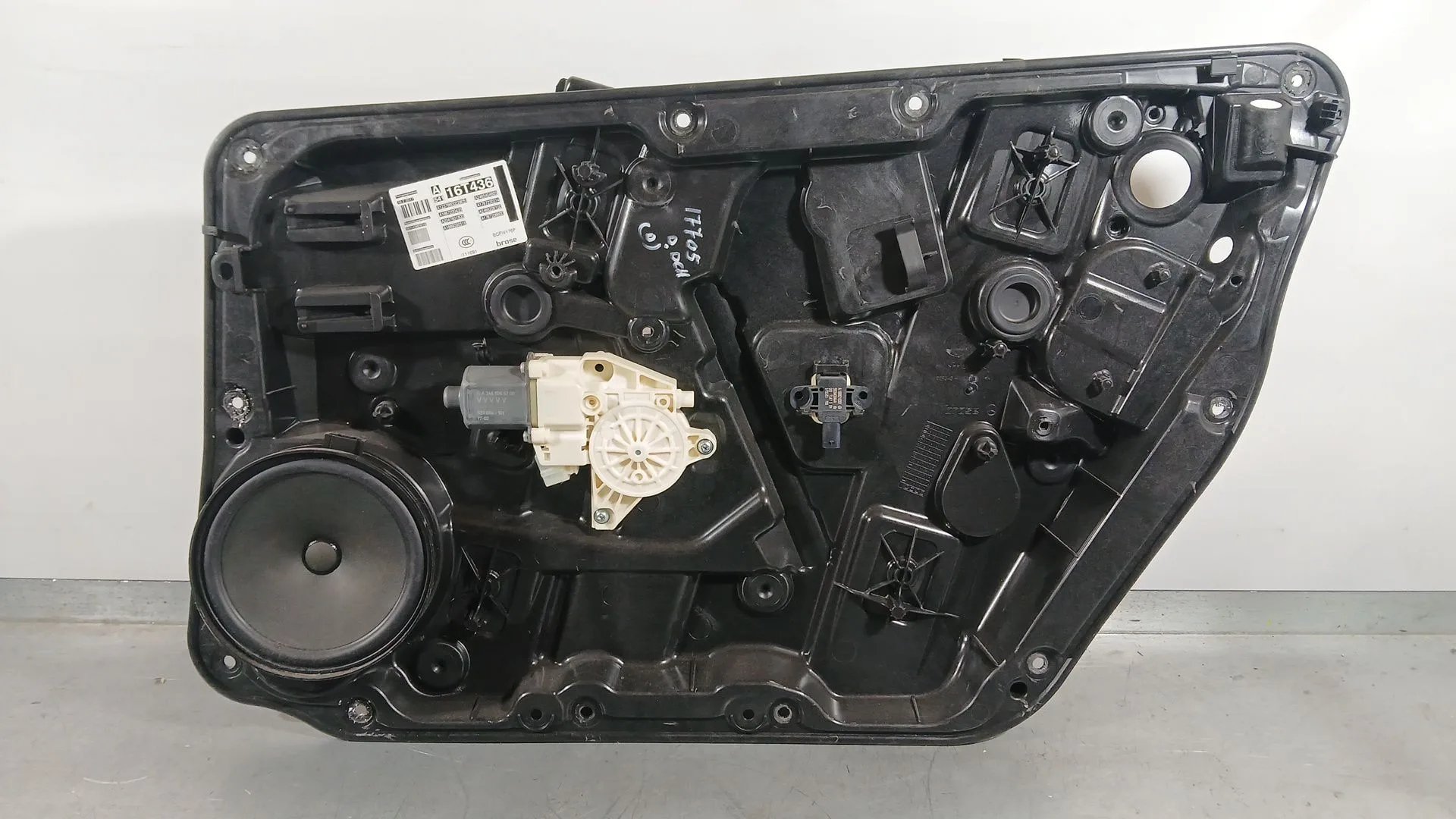 Elevalunas Delantero Derecho para Mercedes-Benz Clase A (W176)