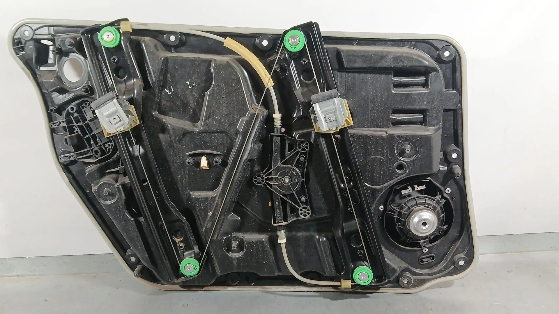 Elevalunas Delantero Derecho para Mercedes-Benz Clase A (W176)