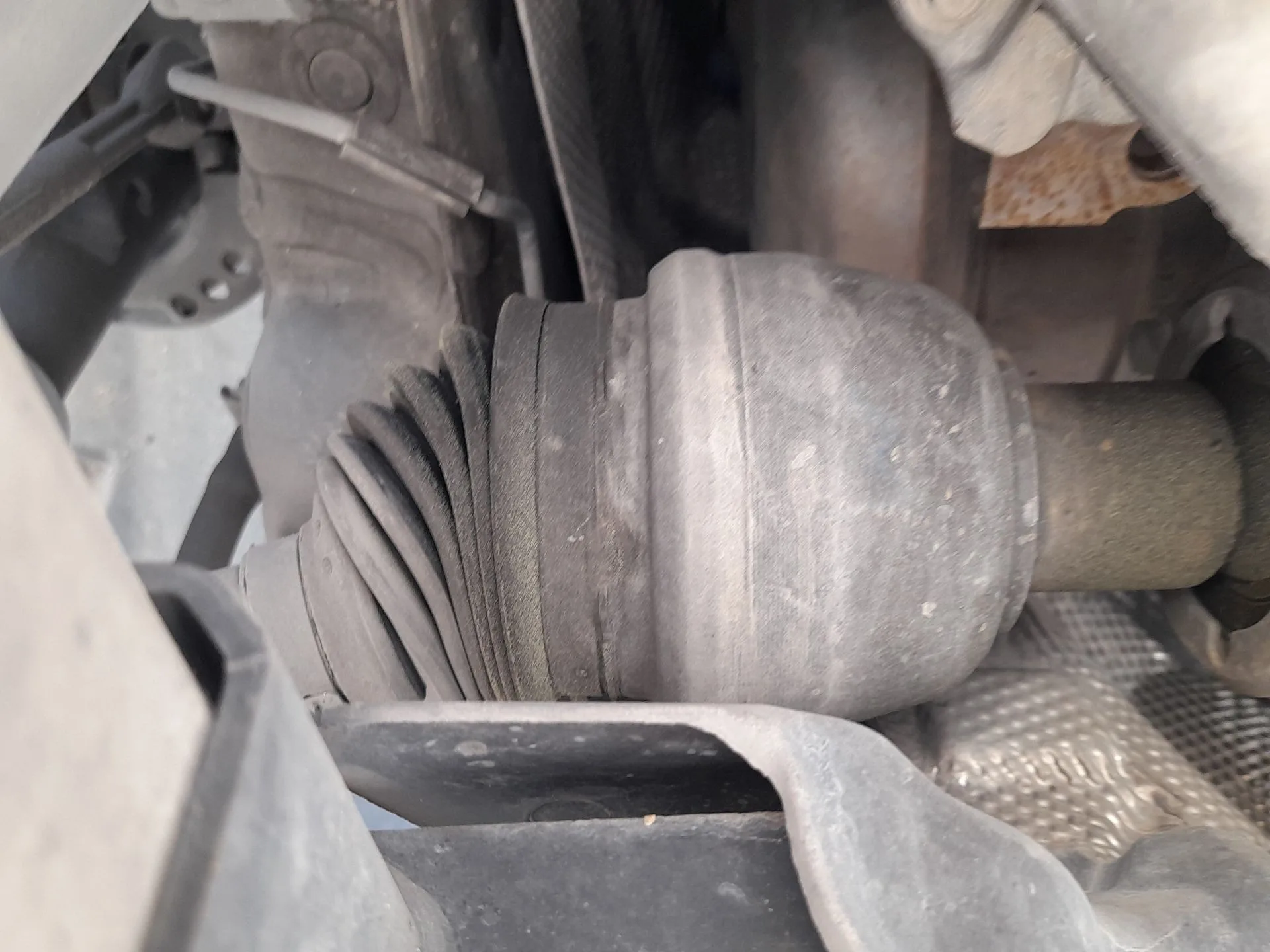 Transmision Delantera Derecha para Mercedes-Benz Clase A (W176)