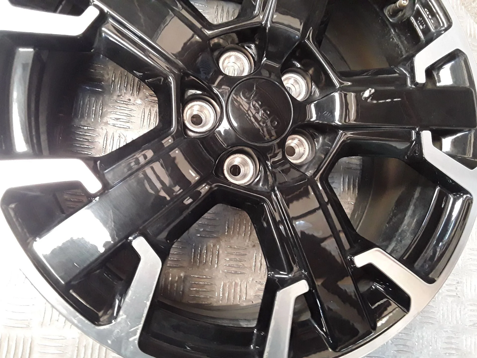 Juego Llantas Aluminio para Jeep Renegade Suv (Bu, B1, Bv)