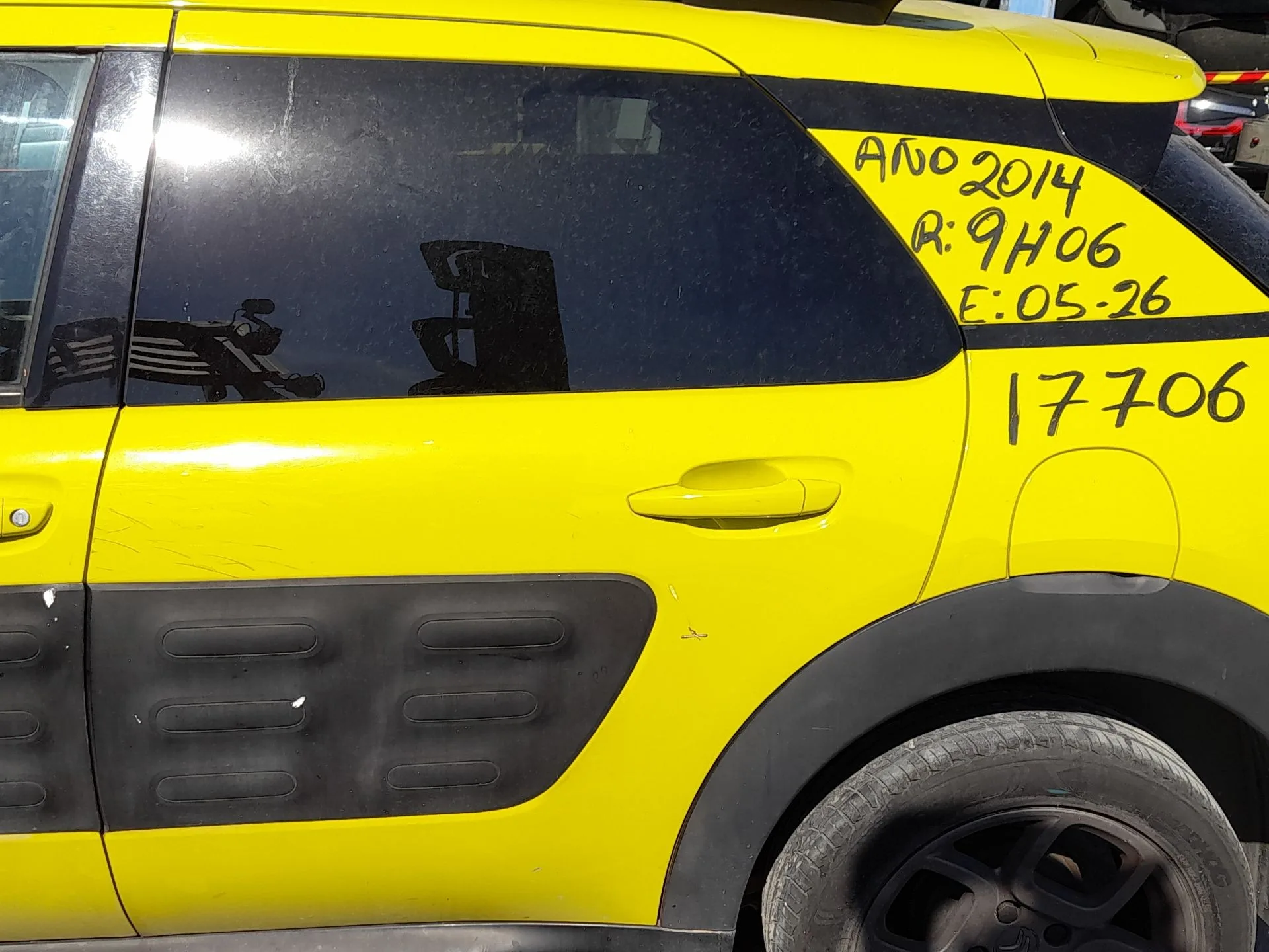 Puerta Trasera Izquierda para Citroën C4 Cactus