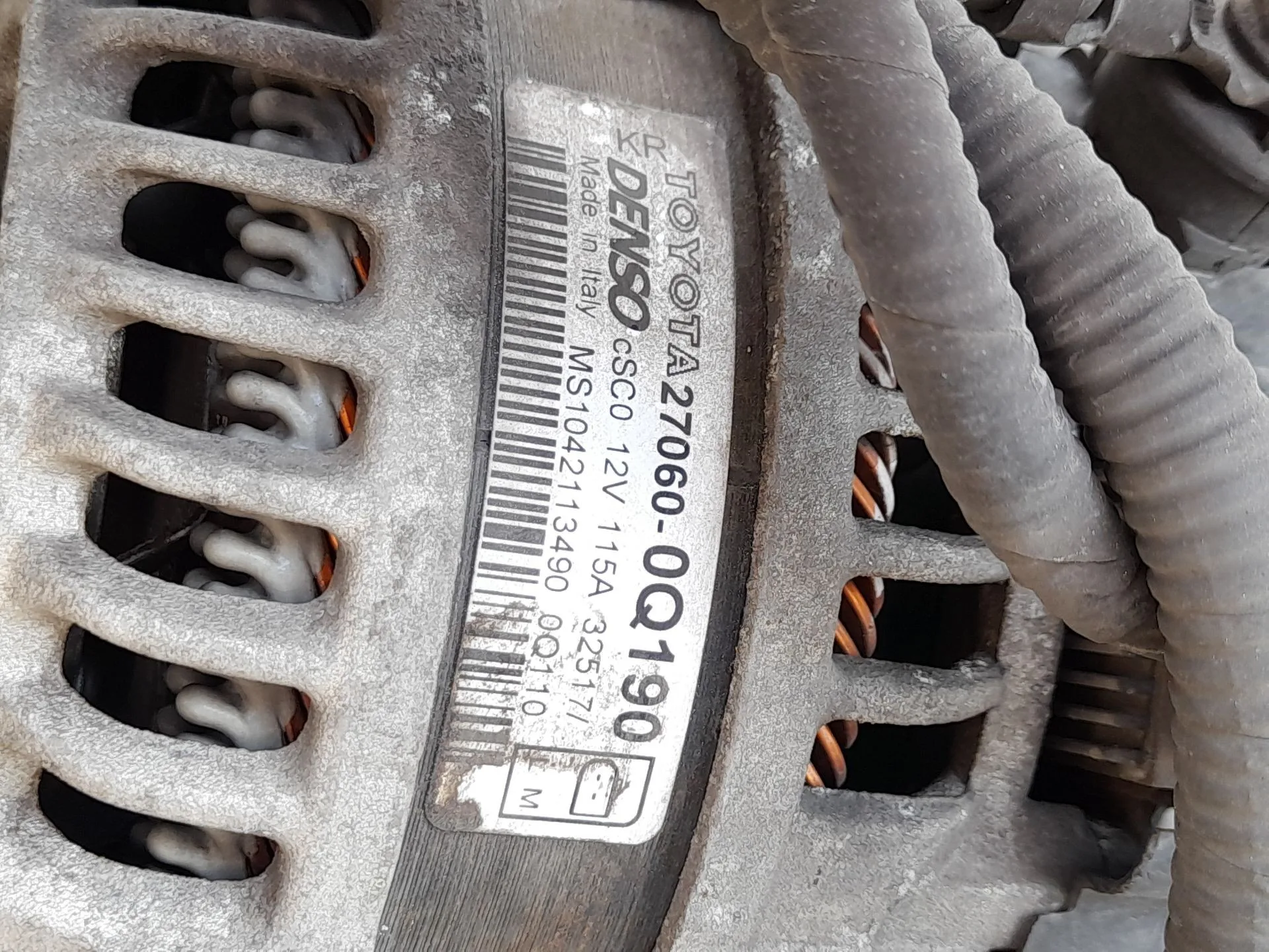 Alternador para Toyota Aygo (_B4_)
