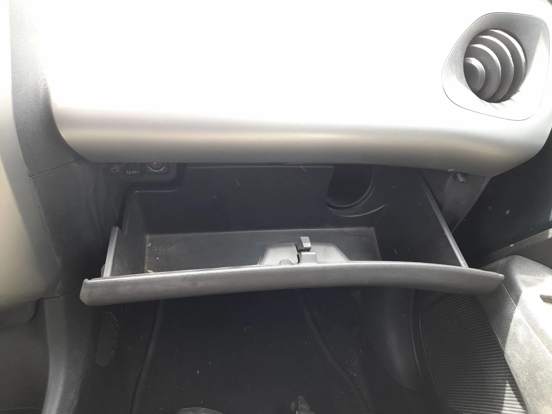 Guantera para Toyota Aygo (_B4_)
