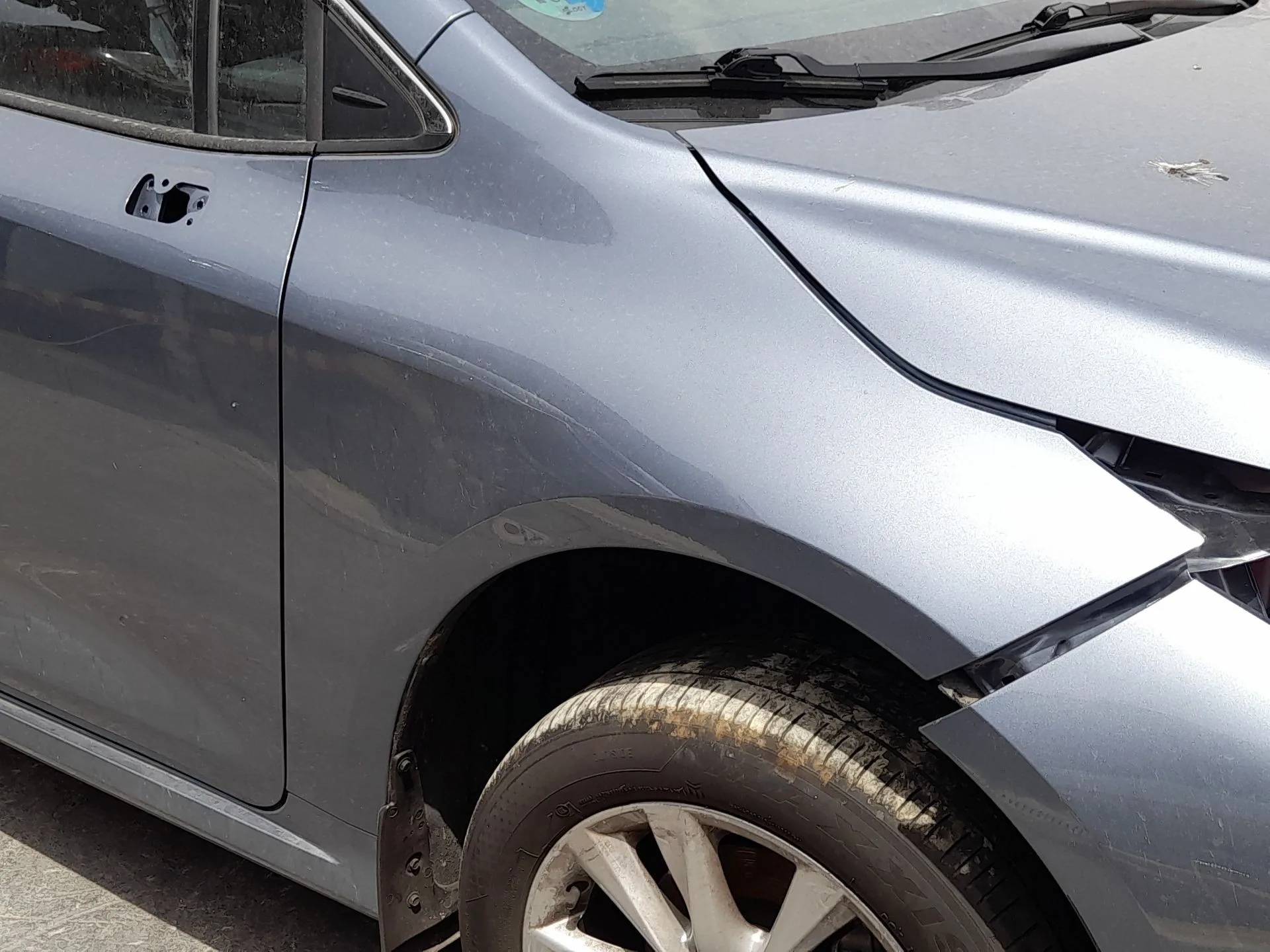 Aleta Delantera Derecha para Toyota Corolla Sedan (_E21_)
