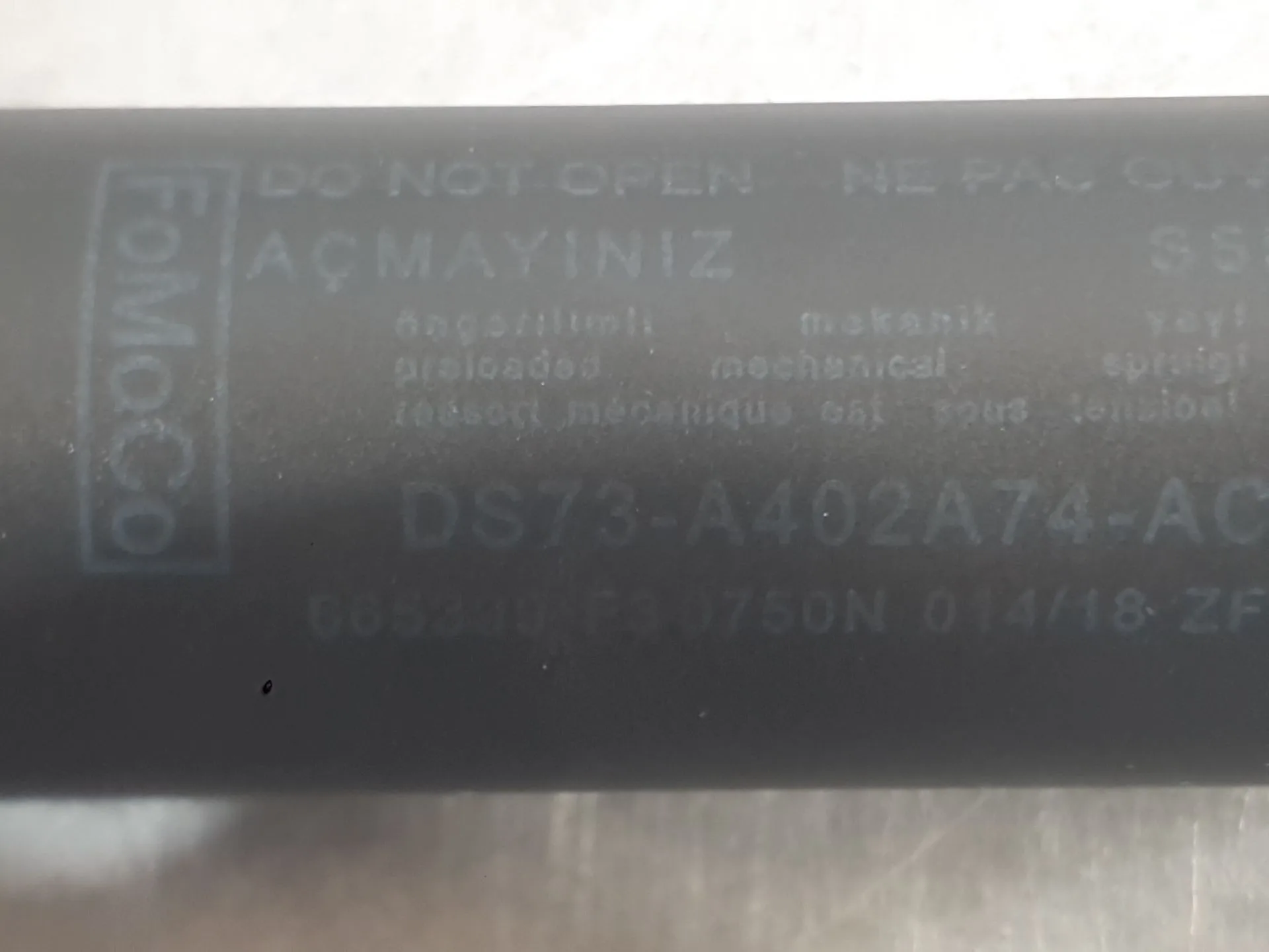 Amortiguadores Maletero / Porton para Ford Mondeo V Hatchback (Ce)