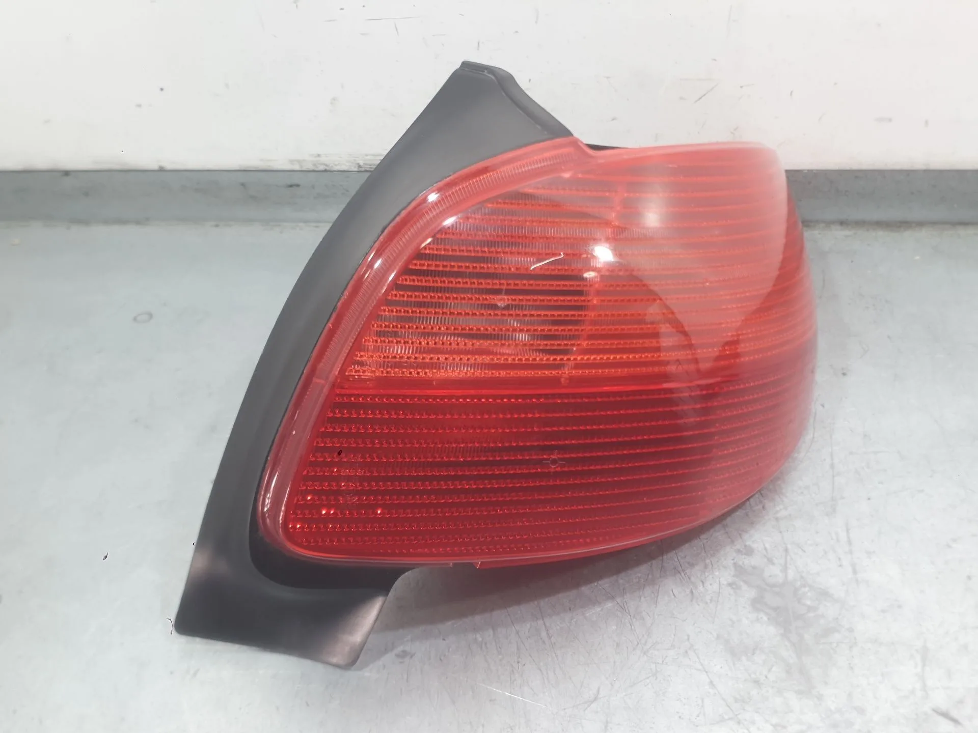 Piloto Trasero Derecho para Peugeot 206 Hatchback (2A/C)