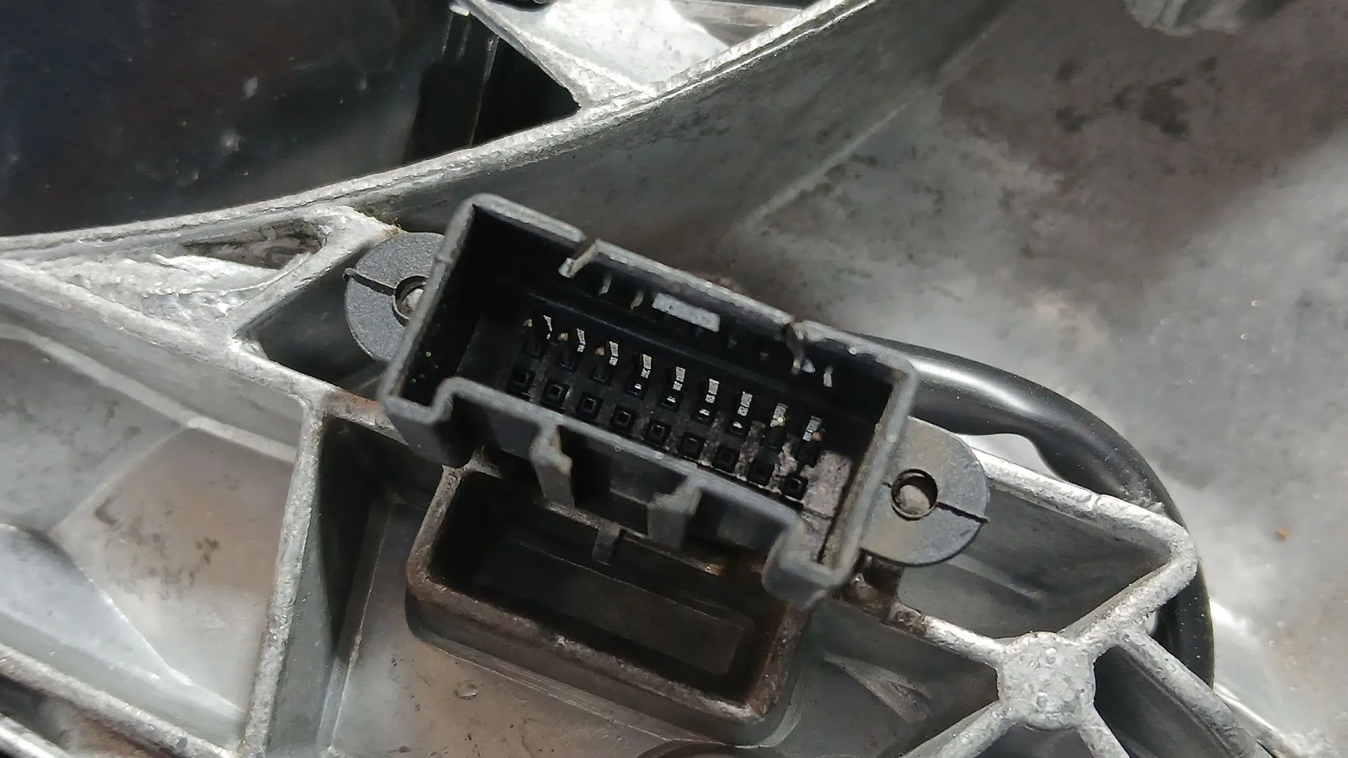 Retrovisor Izquierdo para Opel Astra H Gtc (A04)