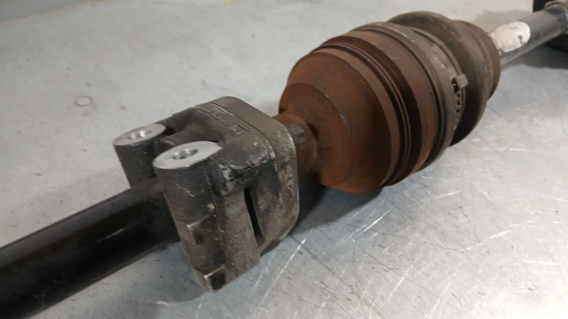 Transmision Delantera Derecha para Opel Astra H Gtc (A04)