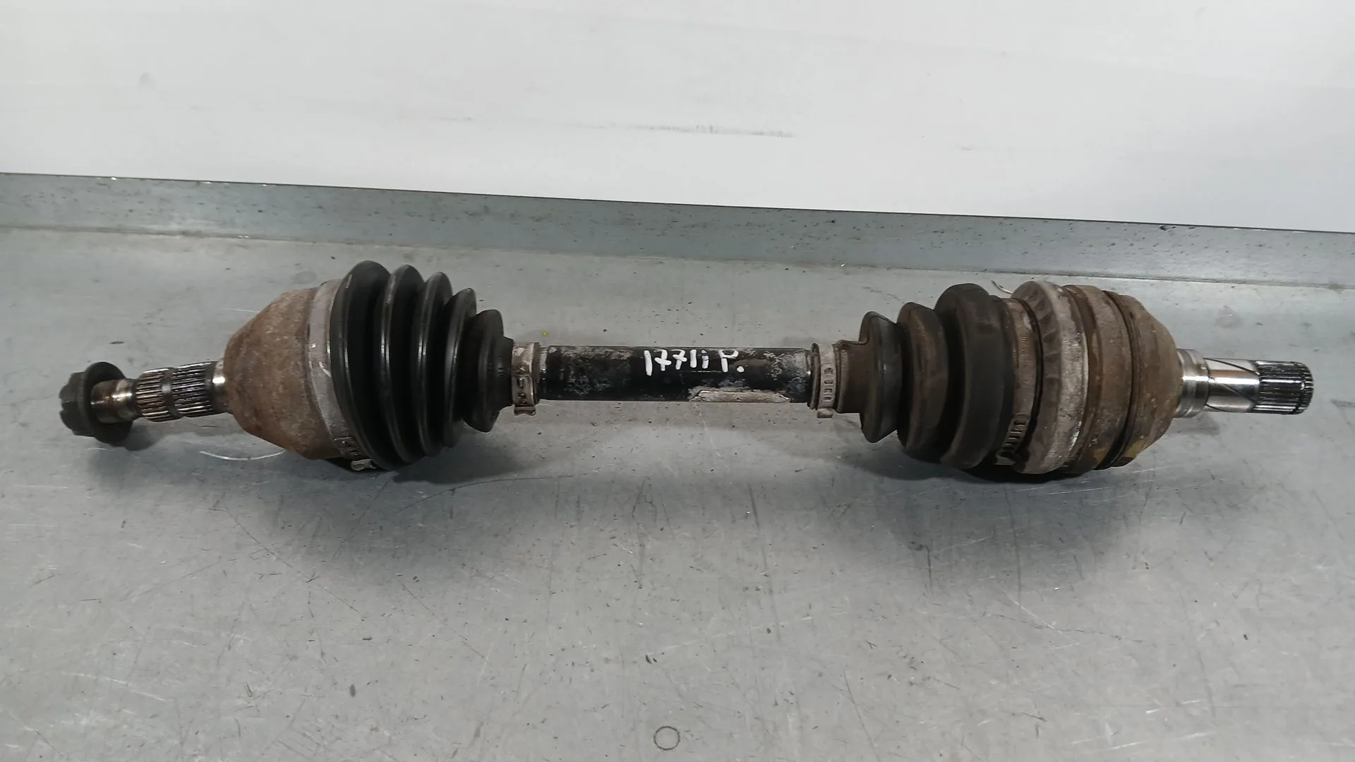 Transmision Delantera Izquierda para Opel Astra H Gtc (A04)