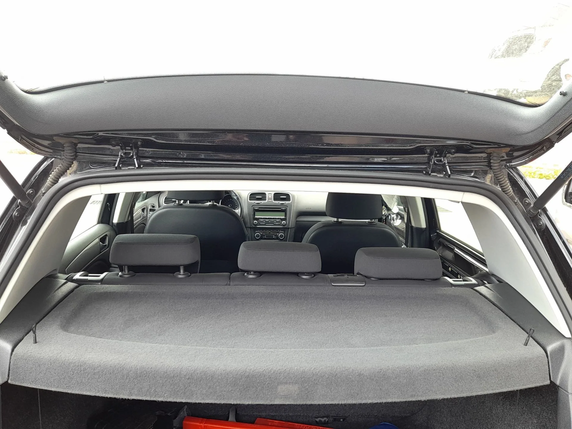 Bandeja Trasera para Volkswagen Golf Vi (5K1)