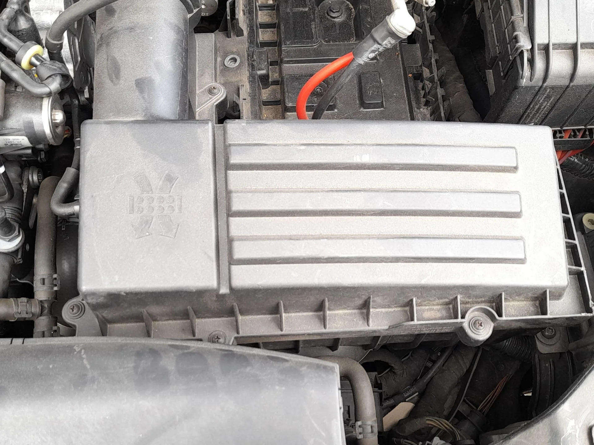 Carcasa Filtro Aire para Volkswagen Golf Vi (5K1)