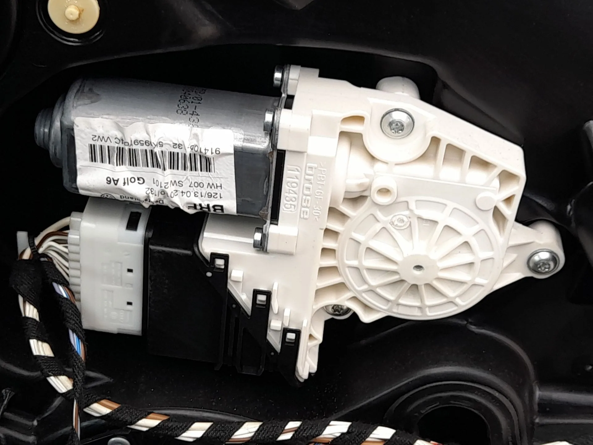Elevalunas Trasero Derecho para Volkswagen Golf Vi (5K1)