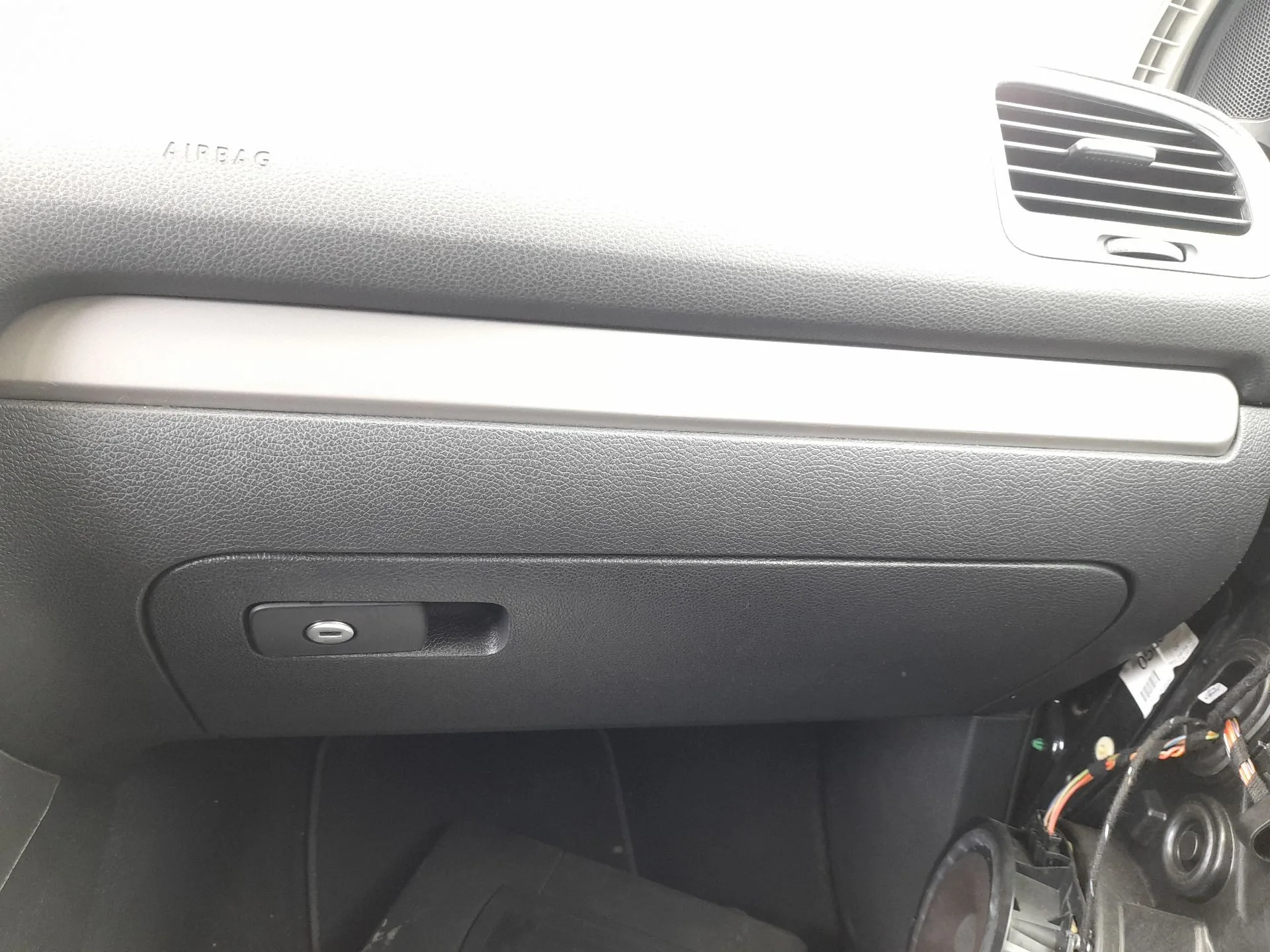 Guantera para Volkswagen Golf Vi (5K1)