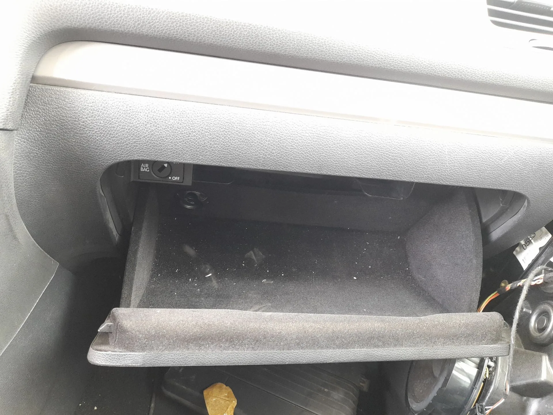 Guantera para Volkswagen Golf Vi (5K1)
