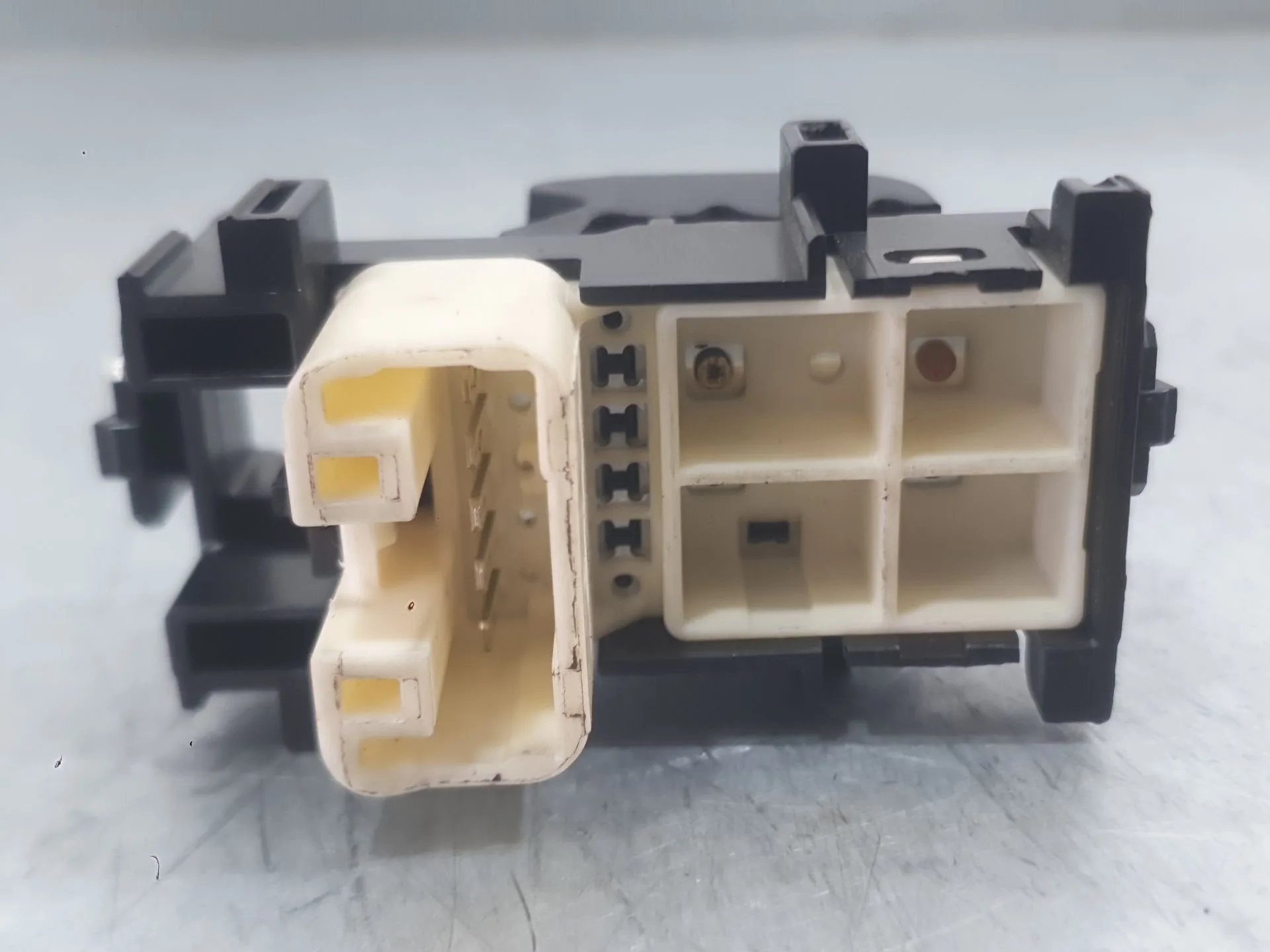 Mando Elevalunas Delantero Derecho para Toyota Auris (_E18_)
