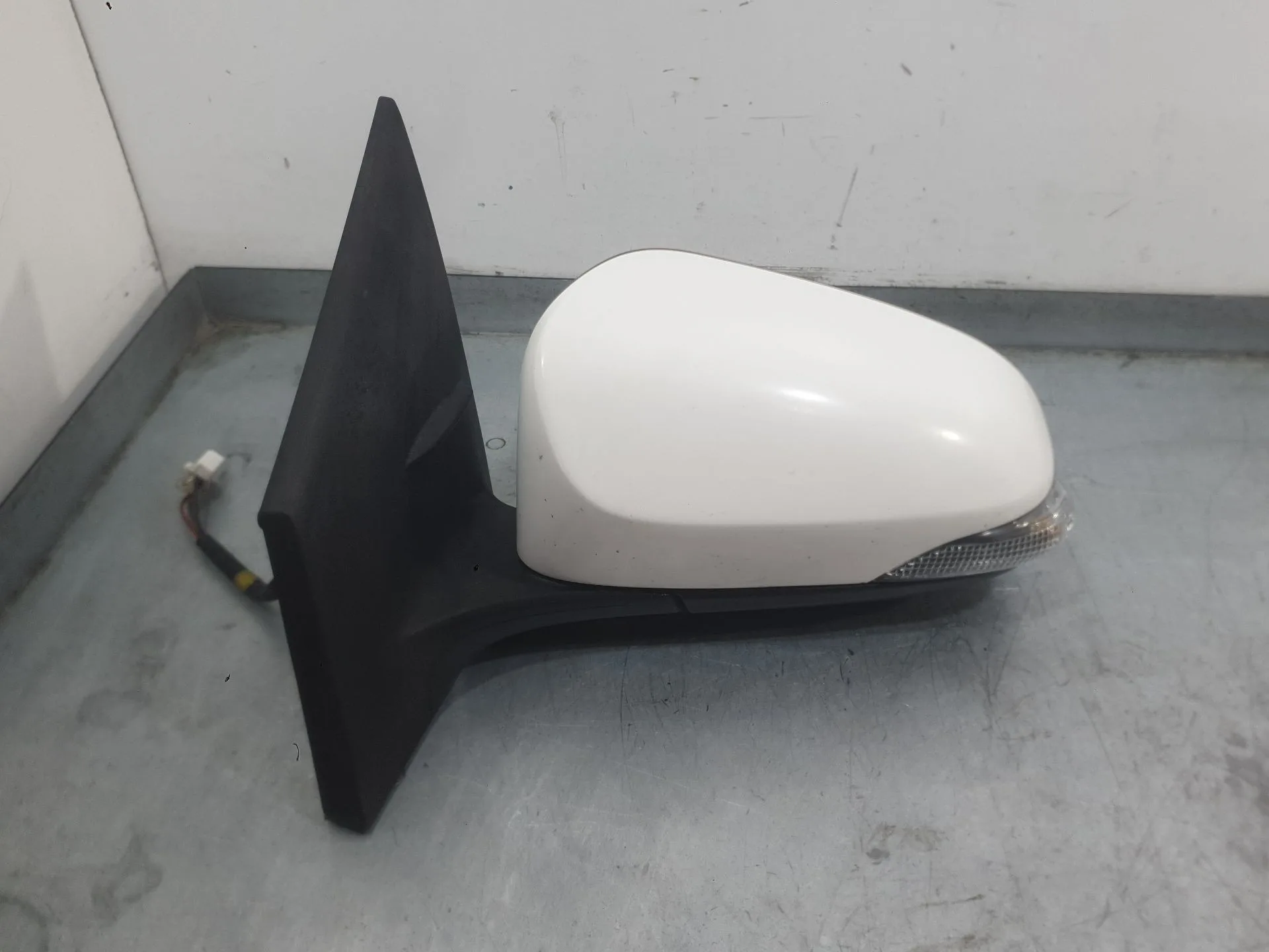 Retrovisor Izquierdo para Toyota Auris (_E18_)