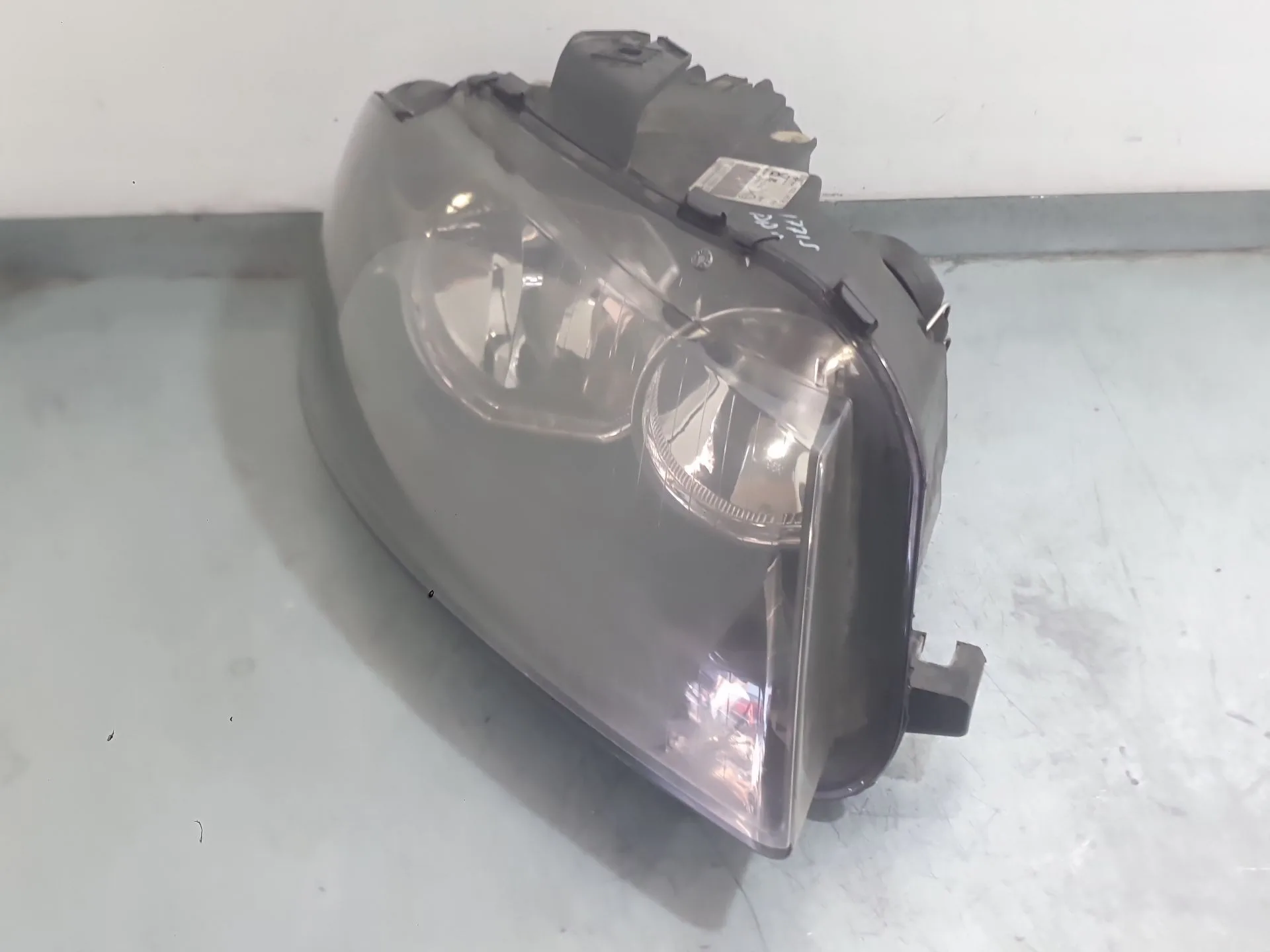 Faro Derecho para Audi A3 Sportback (8Pa)