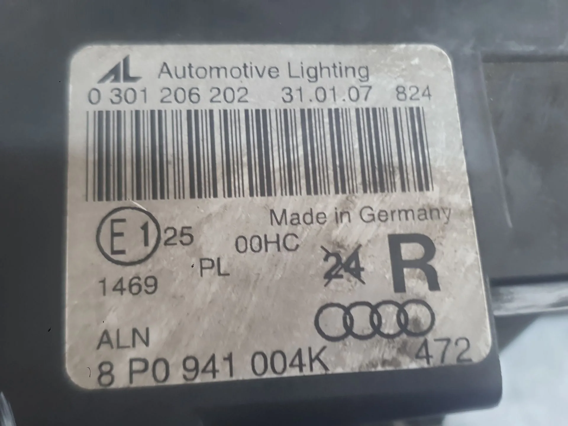 Faro Derecho para Audi A3 Sportback (8Pa)