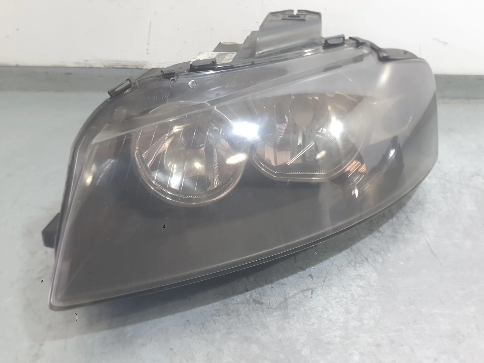 Faro Izquierdo para Audi A3 Sportback (8Pa)