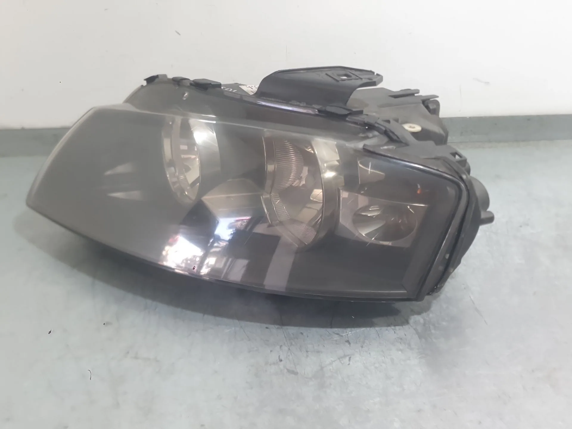 Faro Izquierdo para Audi A3 Sportback (8Pa)