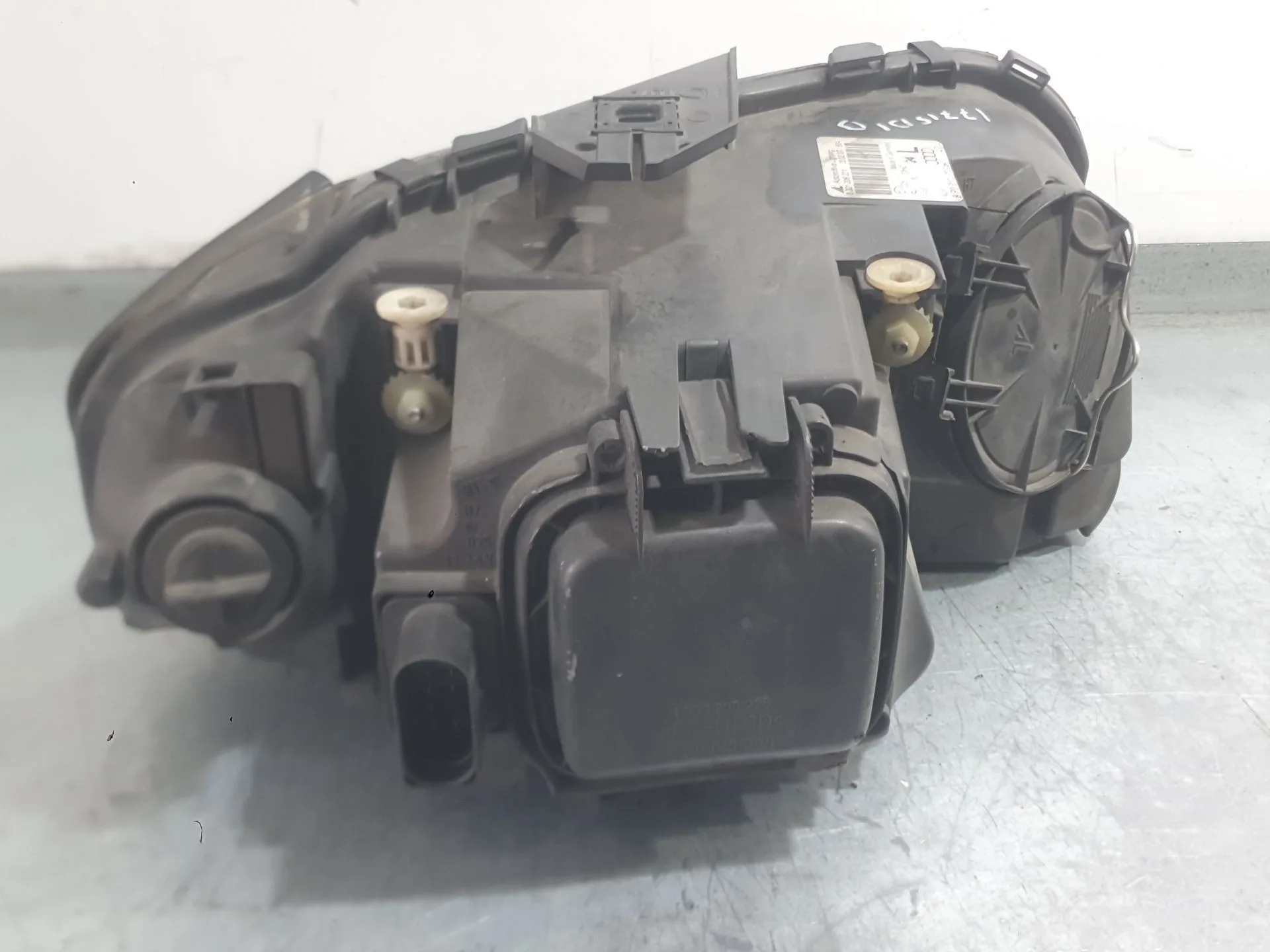 Faro Izquierdo para Audi A3 Sportback (8Pa)