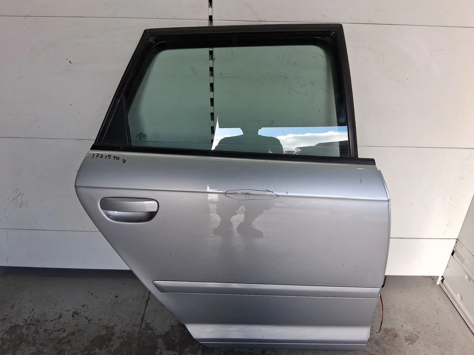 Puerta Trasera Derecha para Audi A3 Sportback (8Pa)