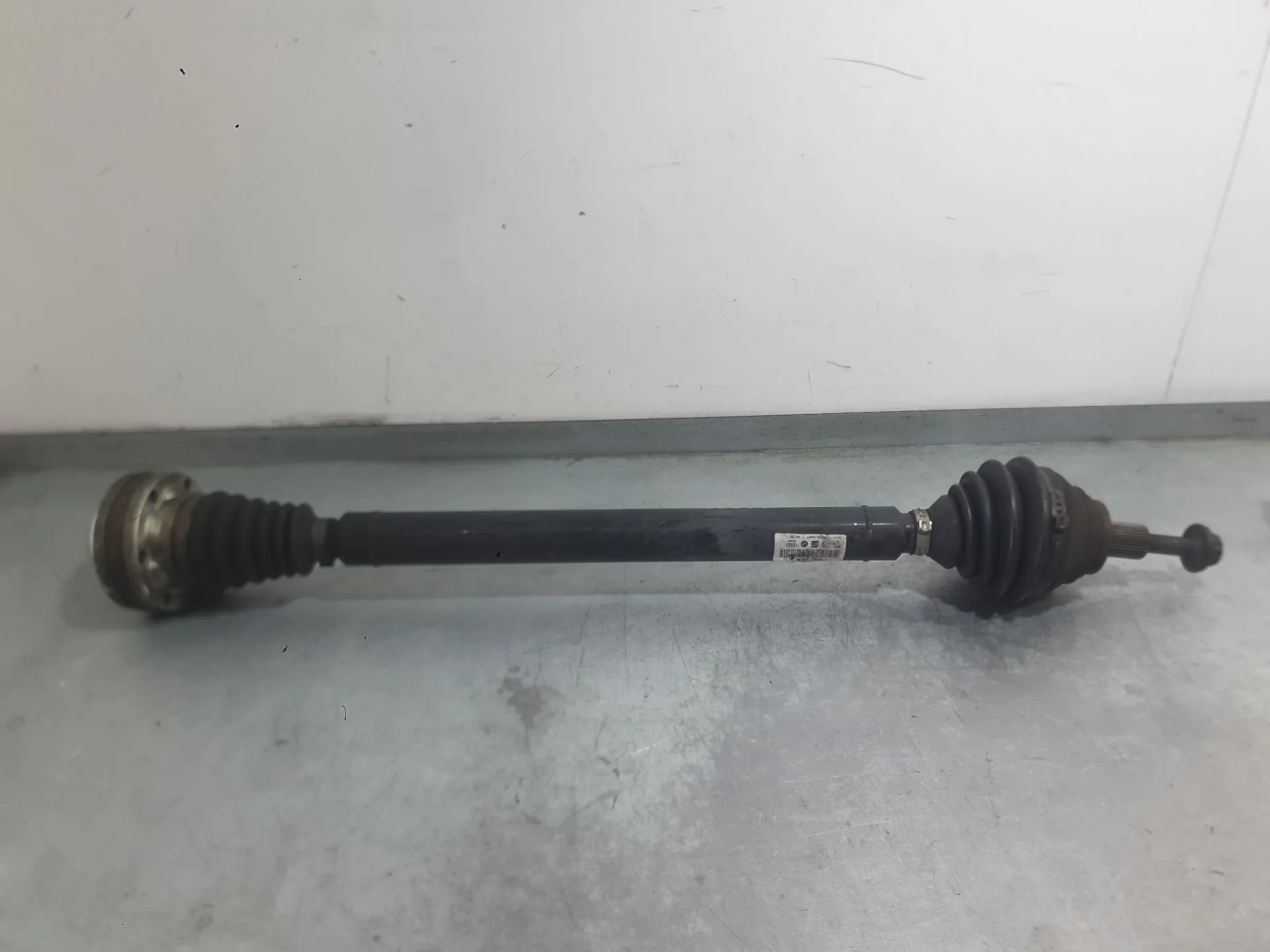 Transmision Delantera Derecha para Audi A3 Sportback (8Pa)