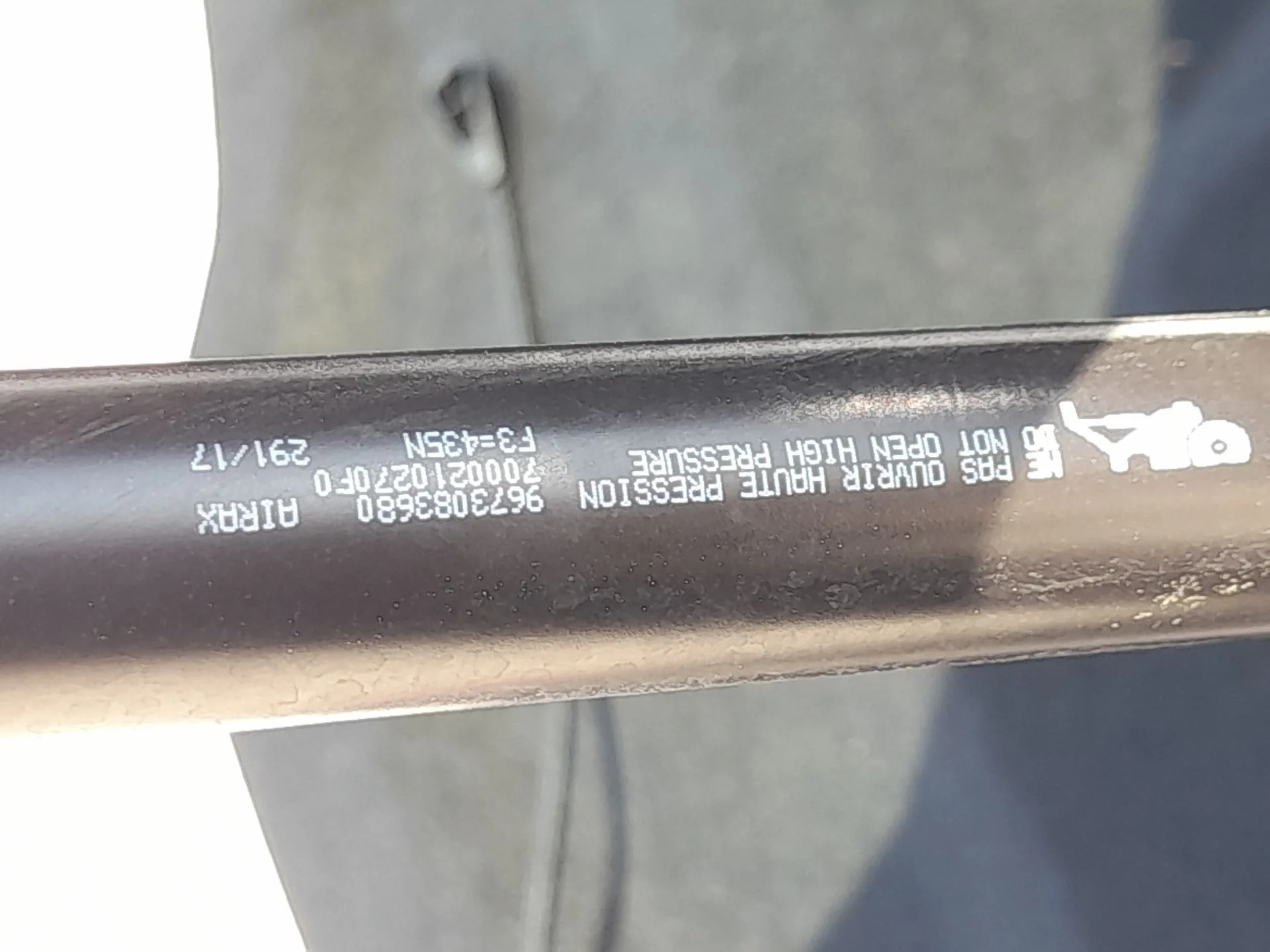 Amortiguadores Maletero / Porton para Peugeot 208 I (Ca_, Cc_)