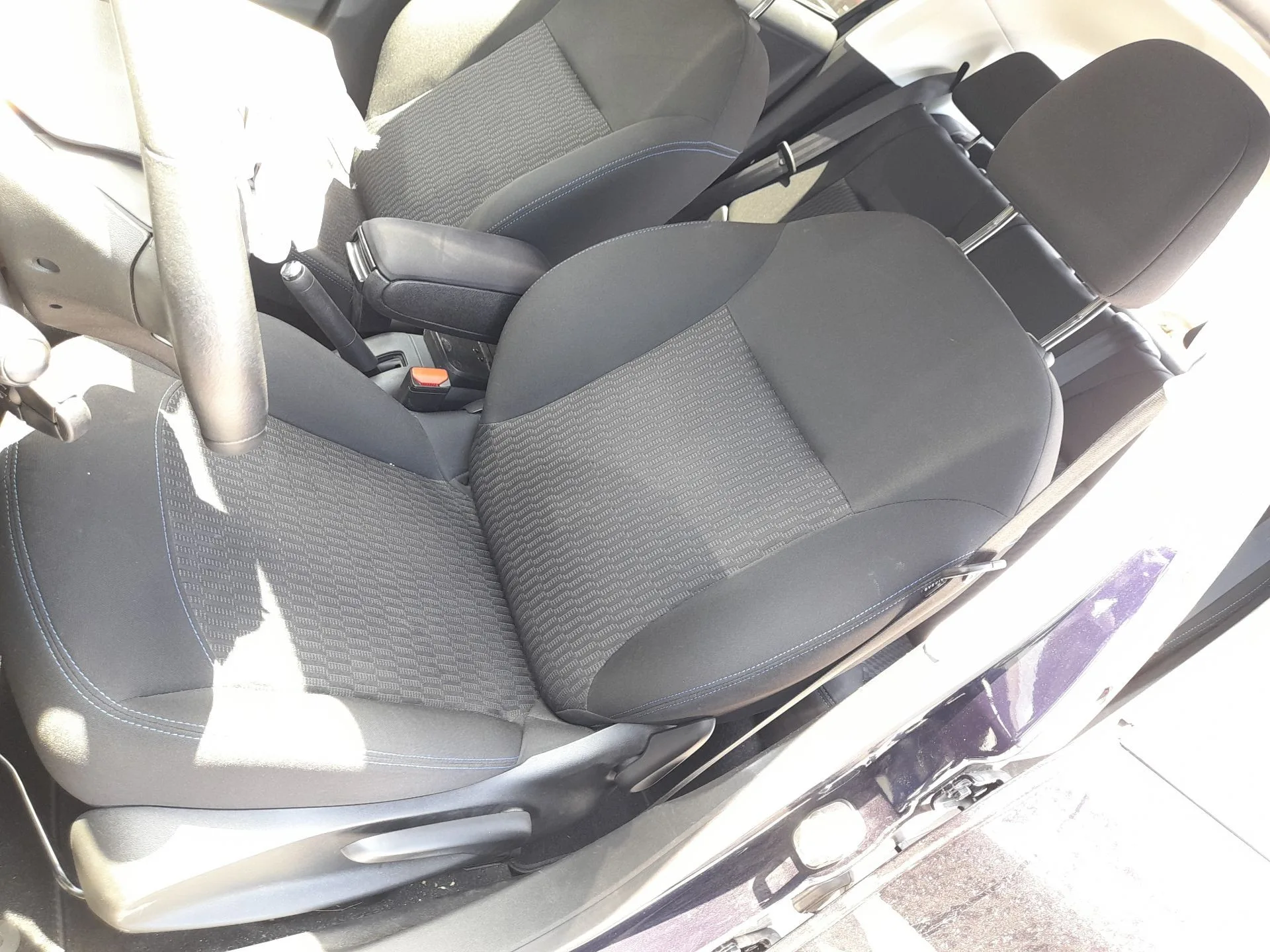 Asiento Delantero Izquierdo para Peugeot 208 I (Ca_, Cc_)