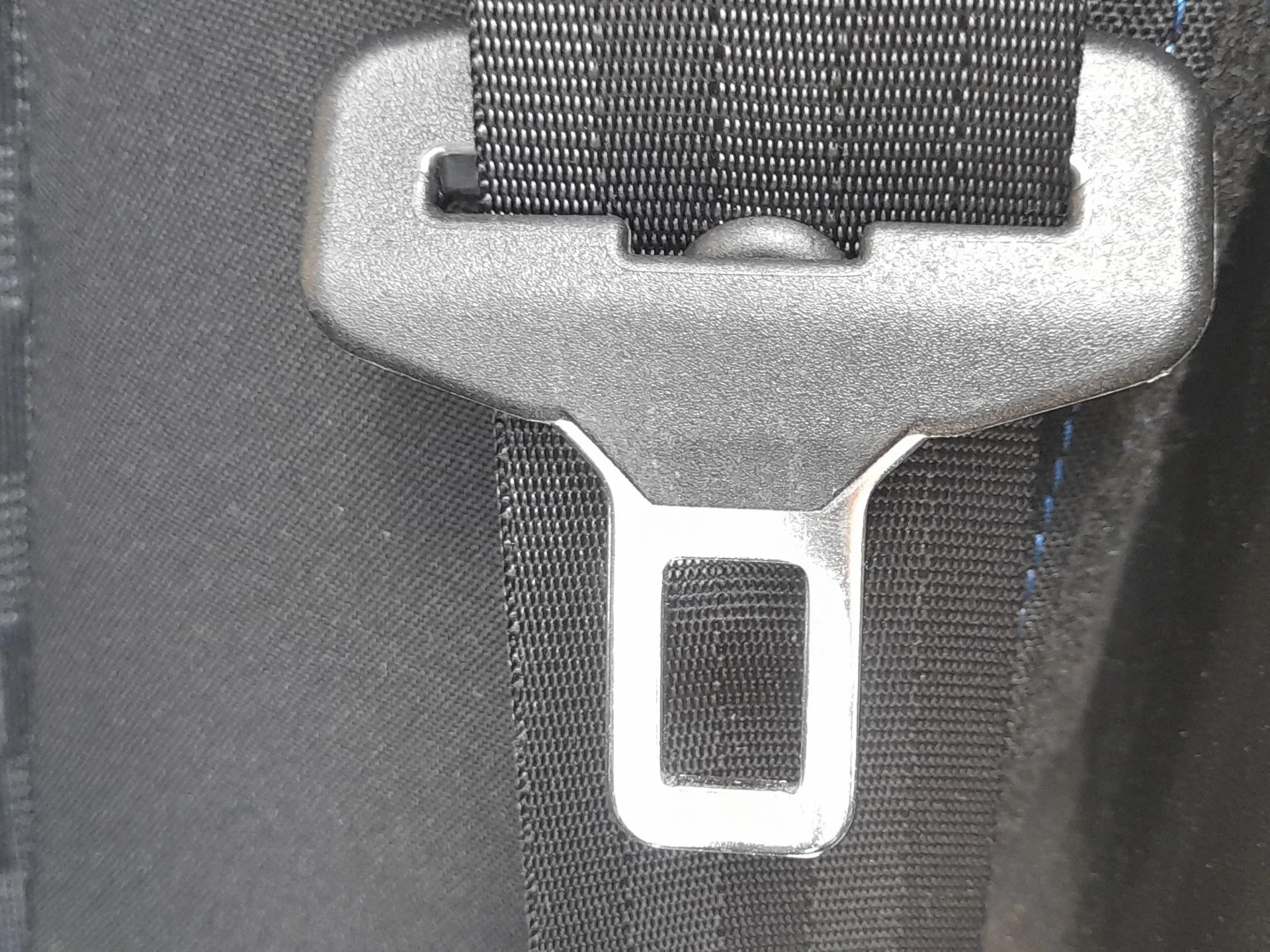 Cinturon Seguridad Trasero Izquierdo para Peugeot 208 I (Ca_, Cc_)