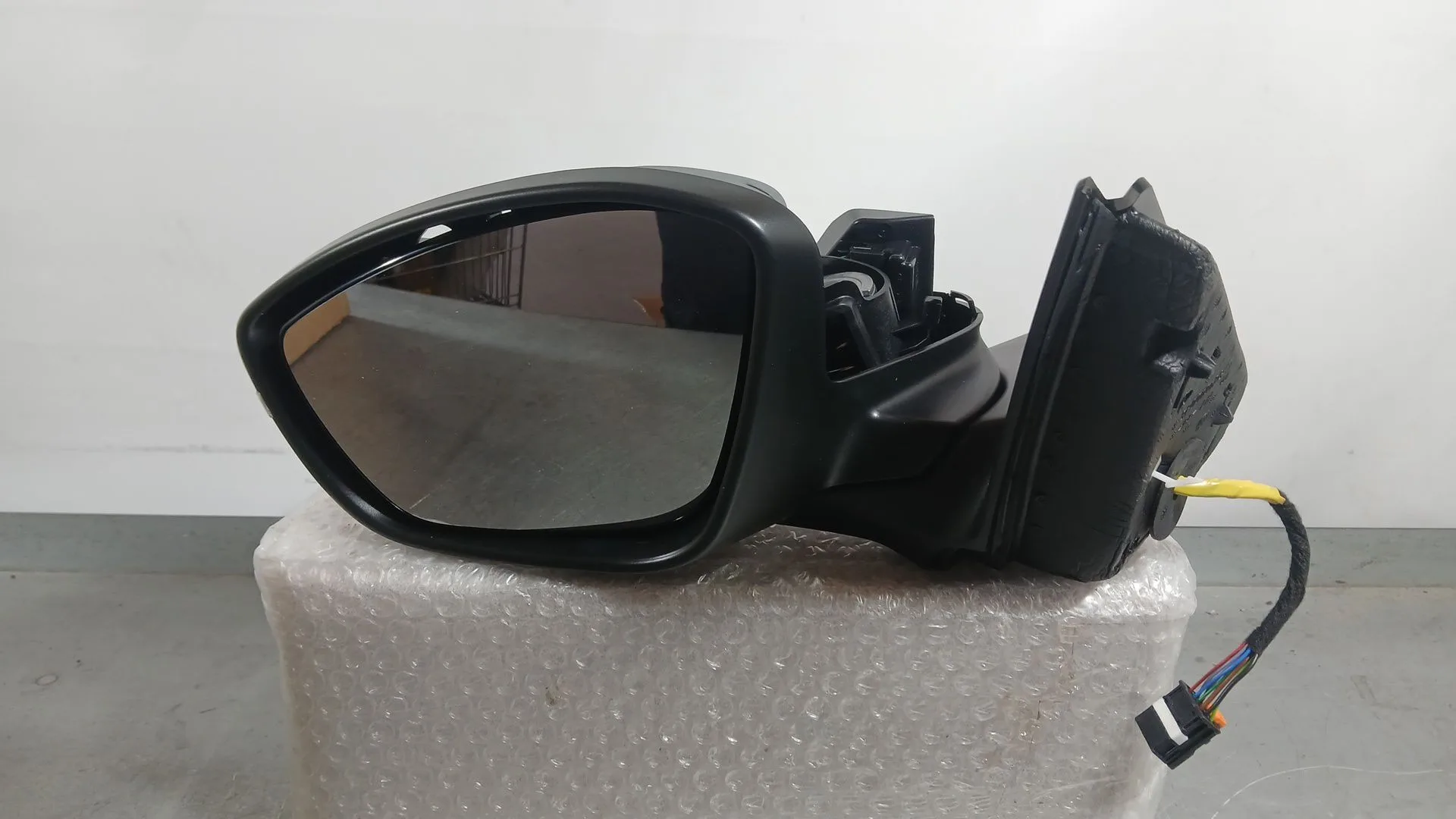 Retrovisor Izquierdo para Peugeot 2008 Ii (Ud_, Us_, Uy_, Uj_, Ur_, Uc_)