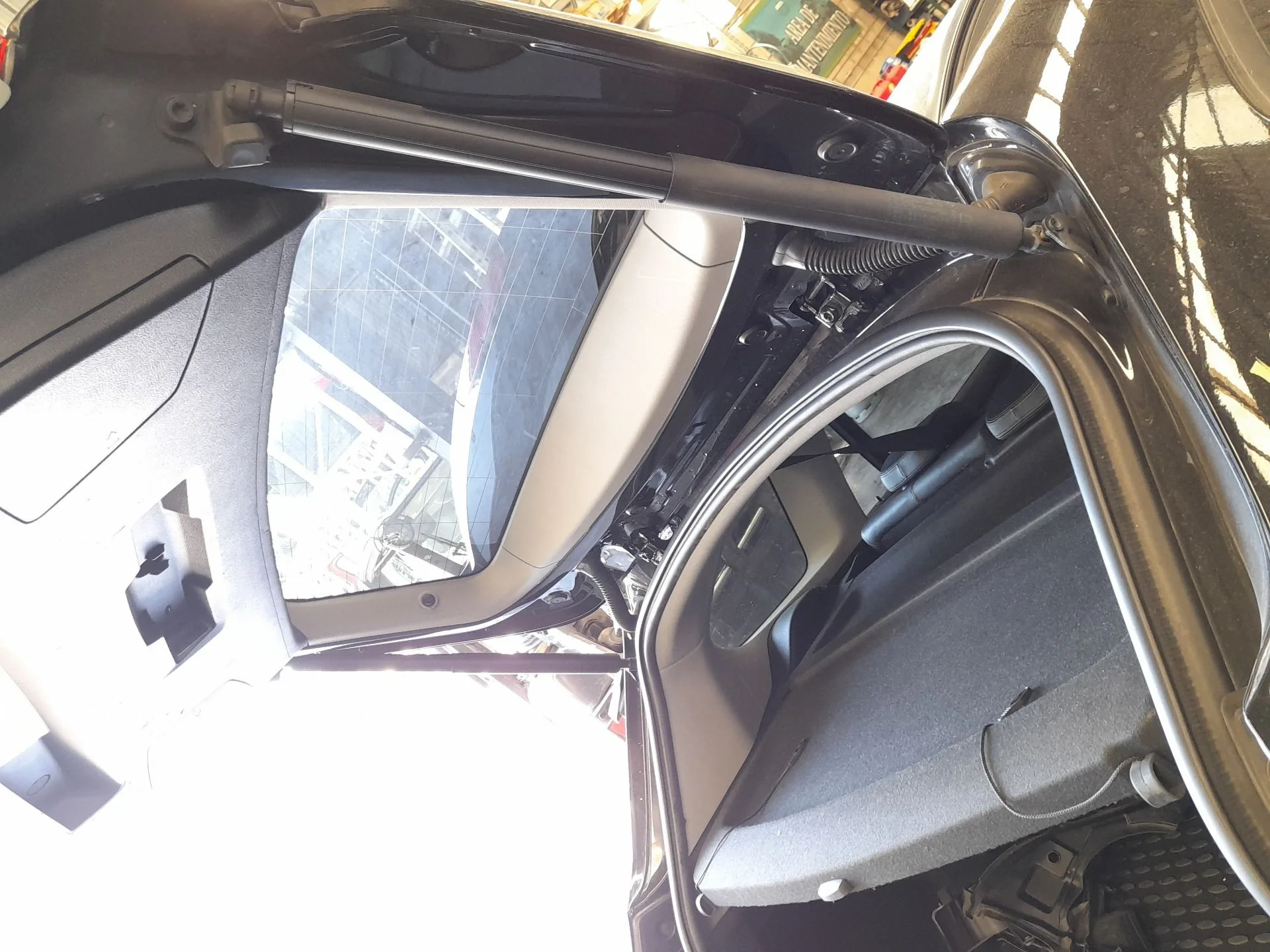 Amortiguadores Maletero / Porton para Bmw X1 (F48)