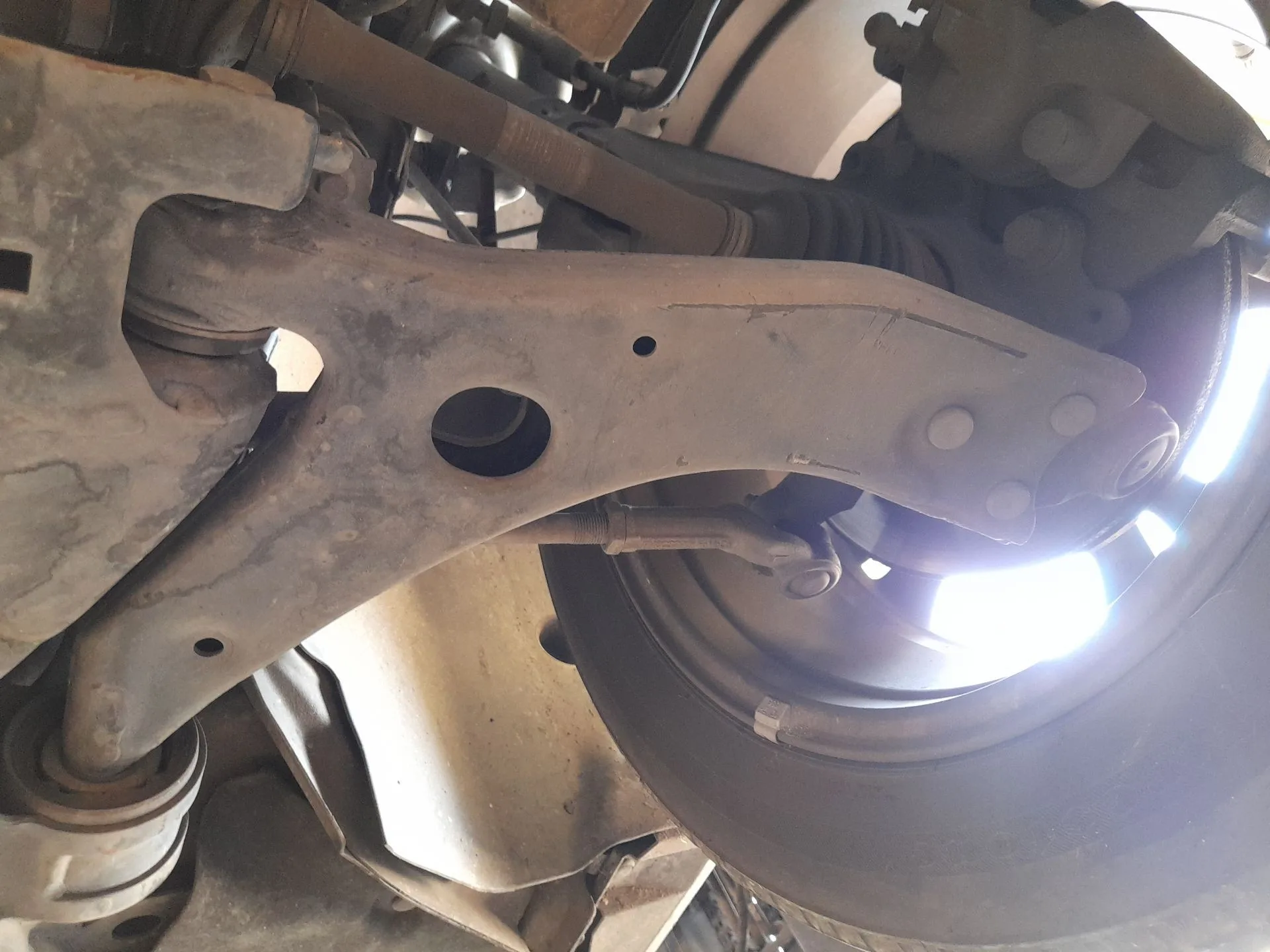 Brazo Suspension Inferior Delantero Izquierdo para Ford Focus Iii