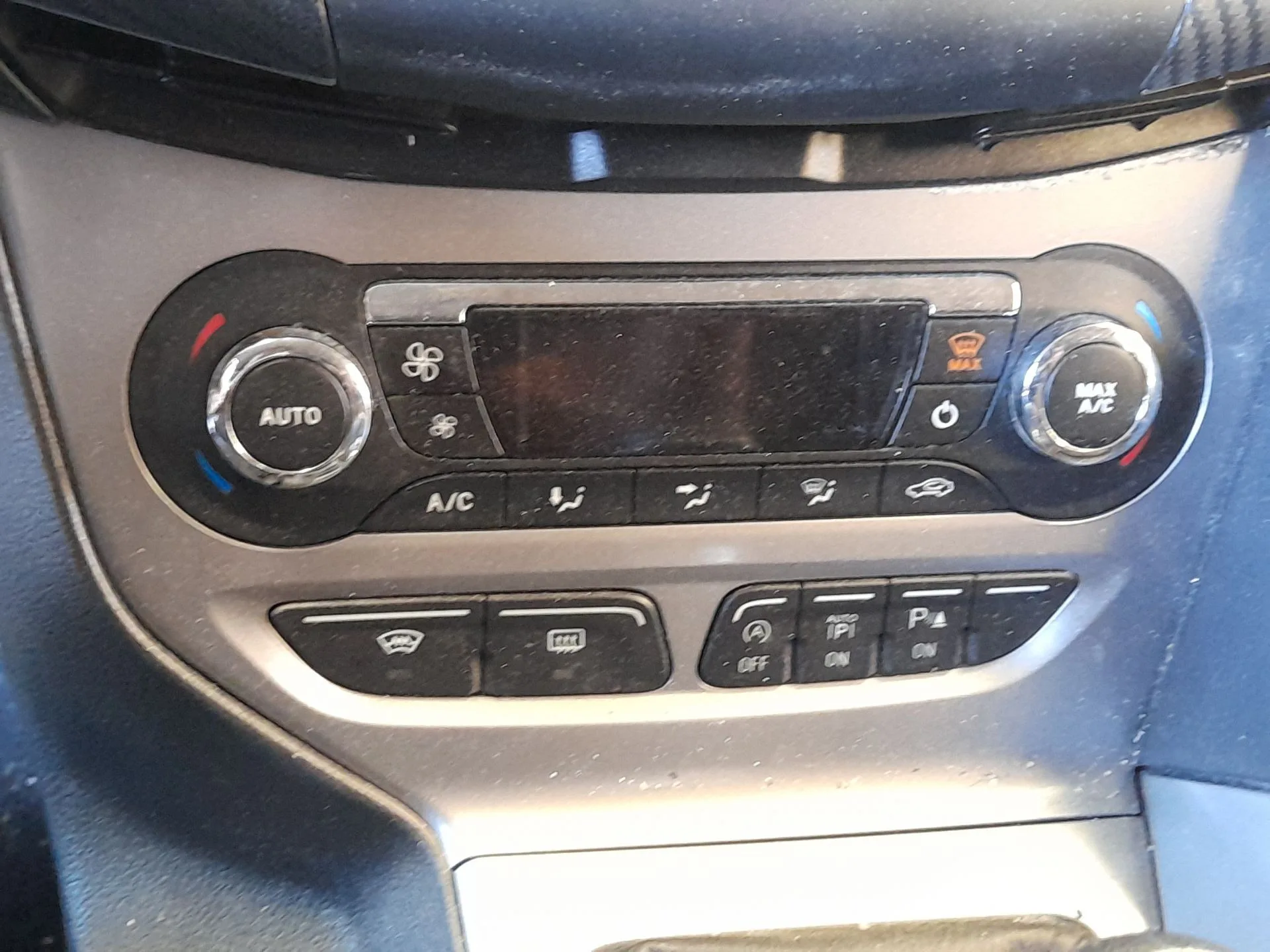 Mando Climatizador para Ford Focus Iii