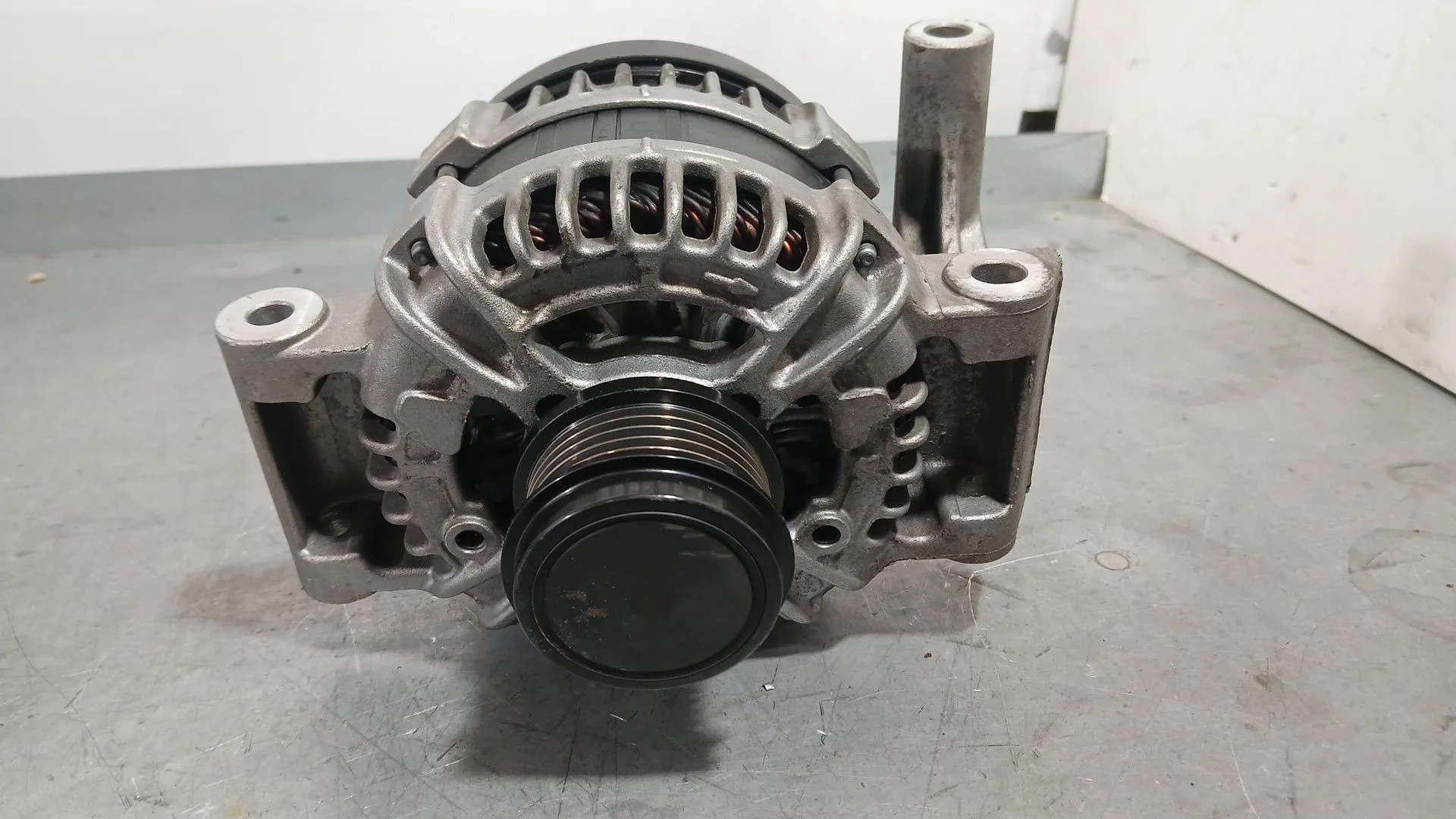 Alternador para Opel Astra K (B16)
