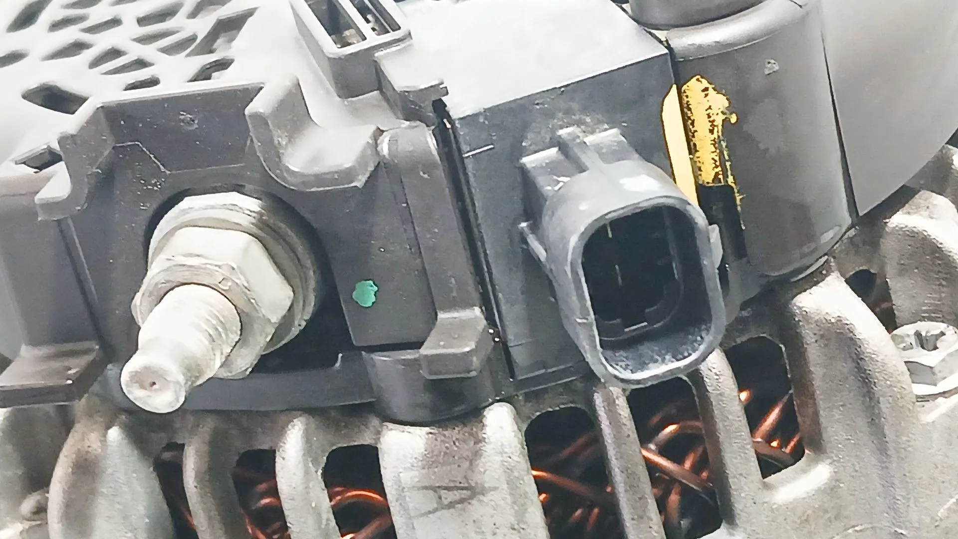 Alternador para Opel Astra K (B16)