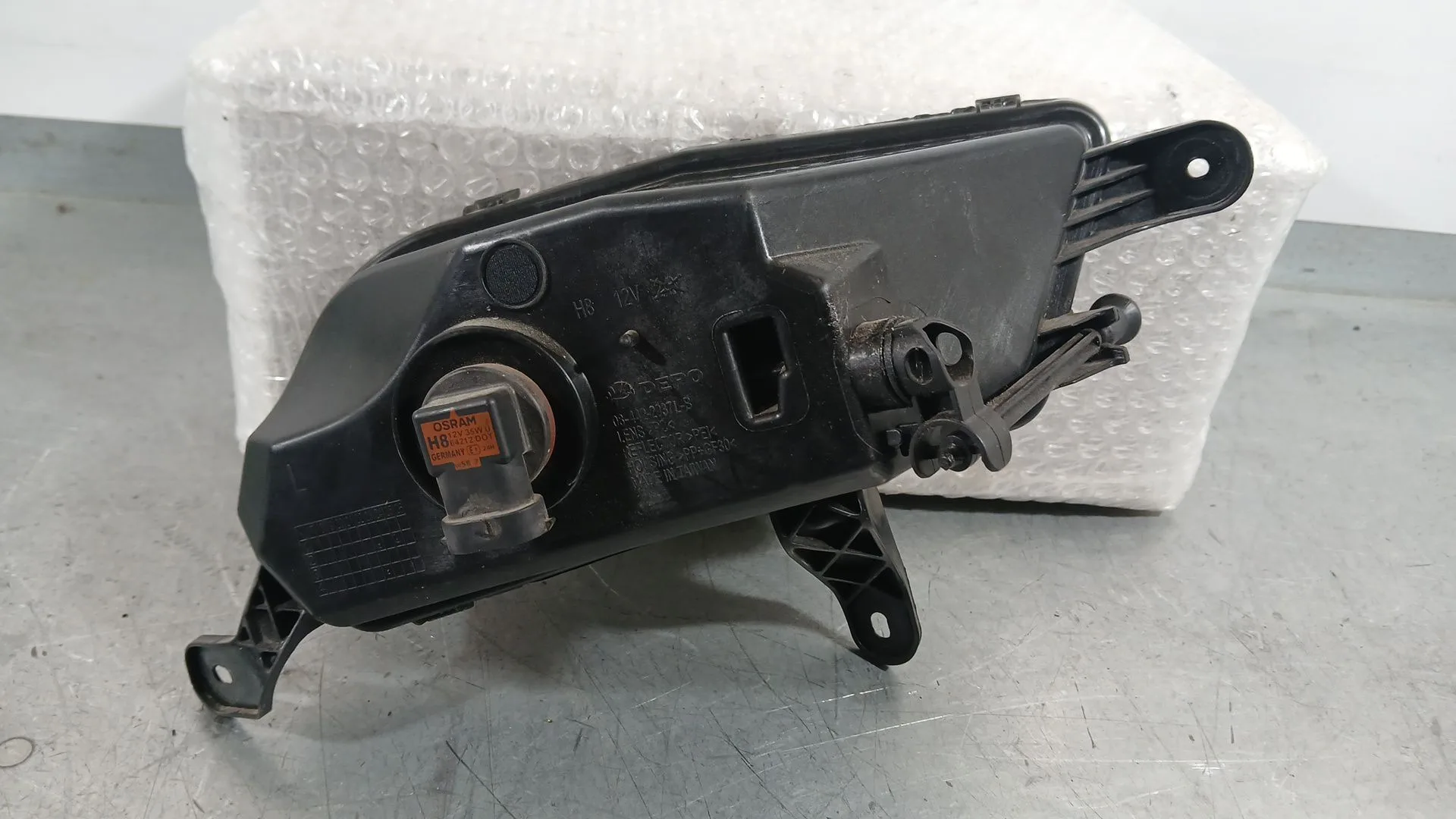 Faro Antiniebla Izquierdo para Opel Astra K (B16)
