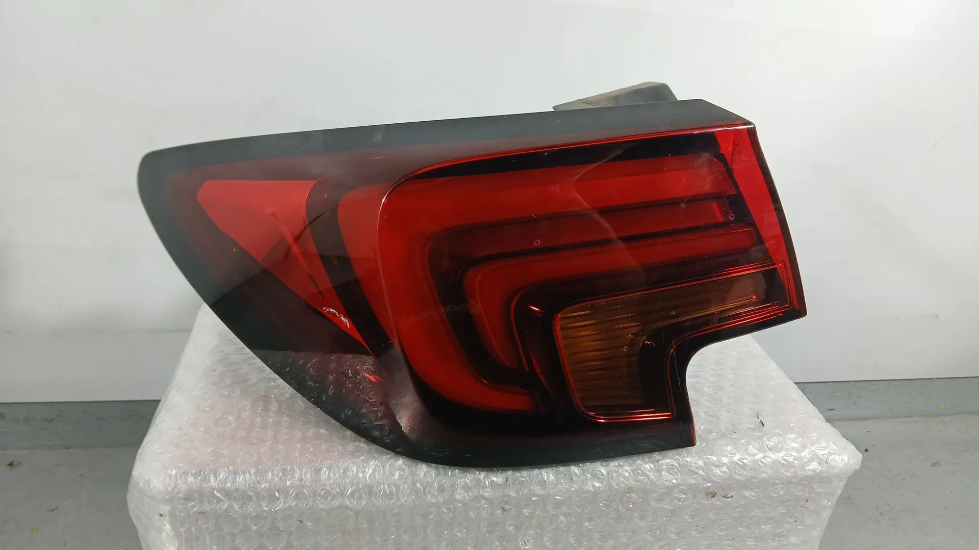Piloto Trasero Izquierdo Exterior para Opel Astra K (B16)