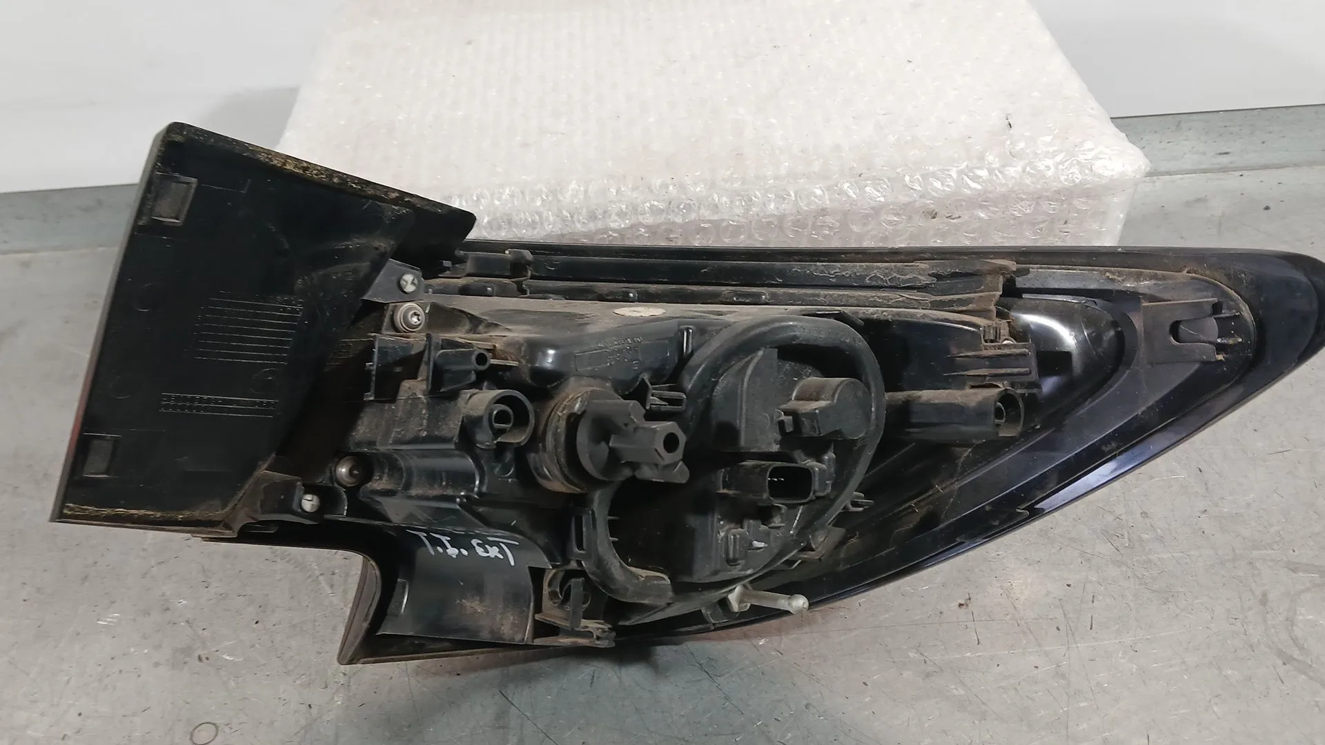 Piloto Trasero Izquierdo Exterior para Opel Astra K (B16)