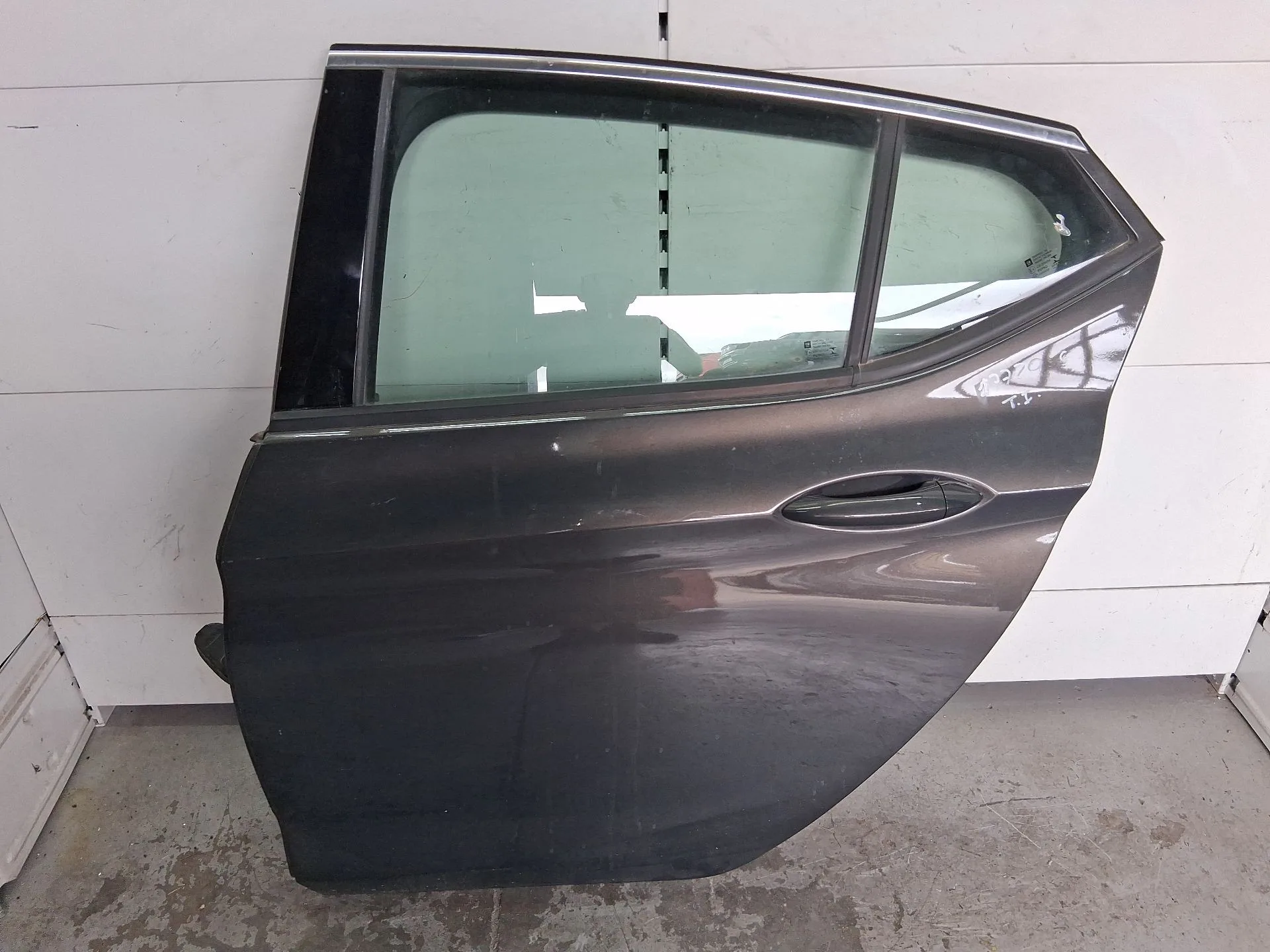Puerta Trasera Izquierda para Opel Astra K (B16)