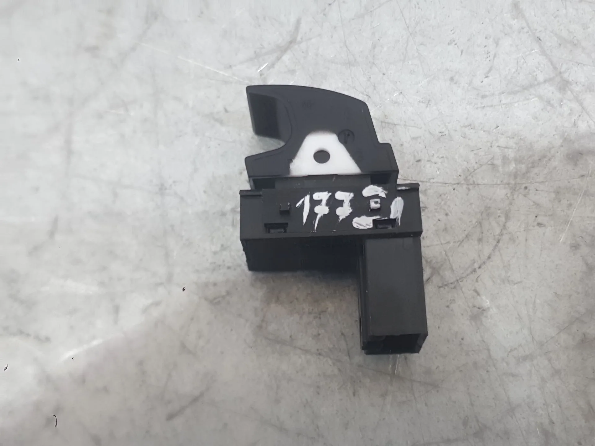 Mando Elevalunas Delantero Derecho para Volkswagen Golf Vi (5K1)