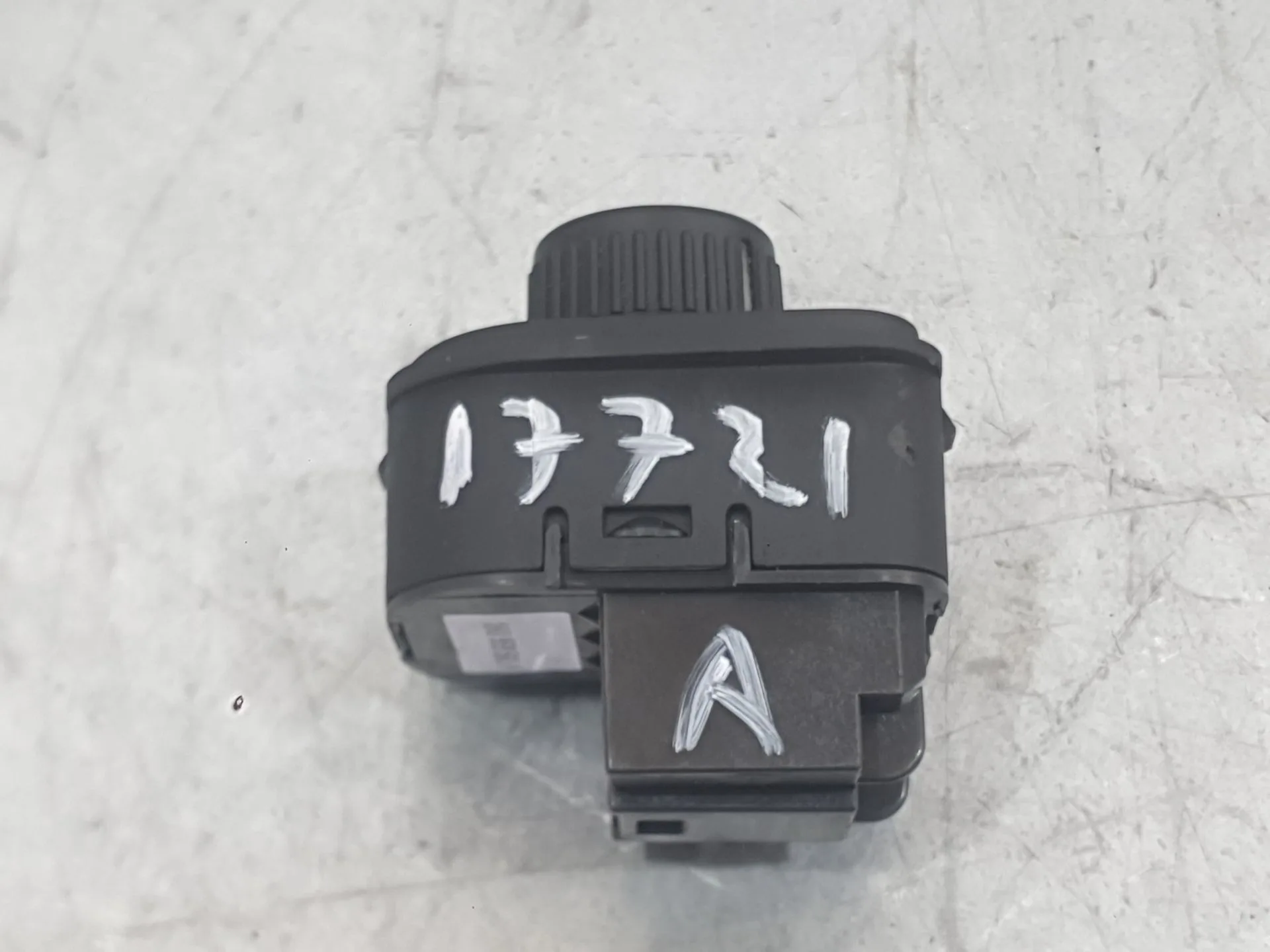Mando Retrovisor para Volkswagen Golf Vi (5K1)