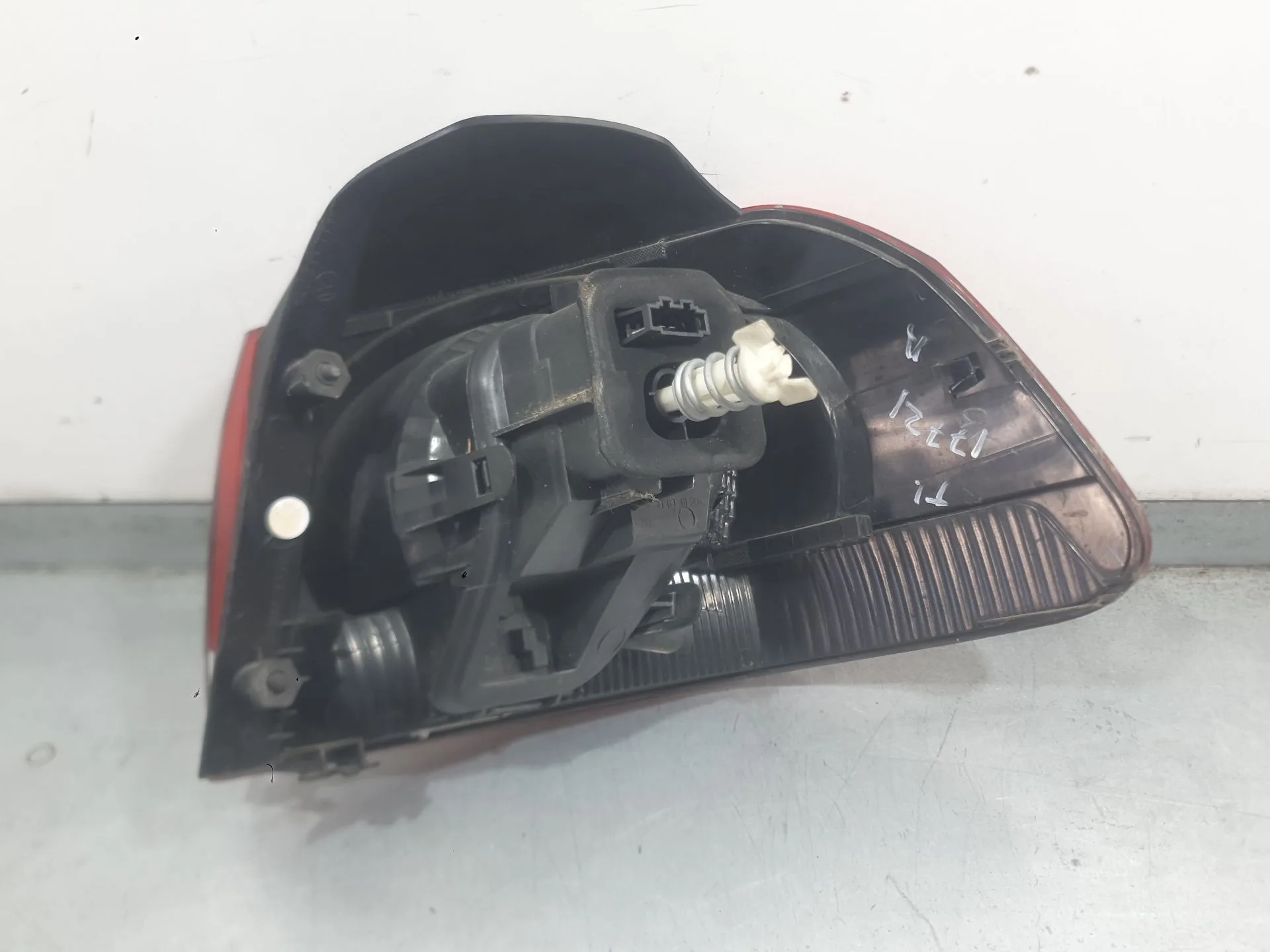 Piloto Trasero Izquierdo Exterior para Volkswagen Golf Vi (5K1)