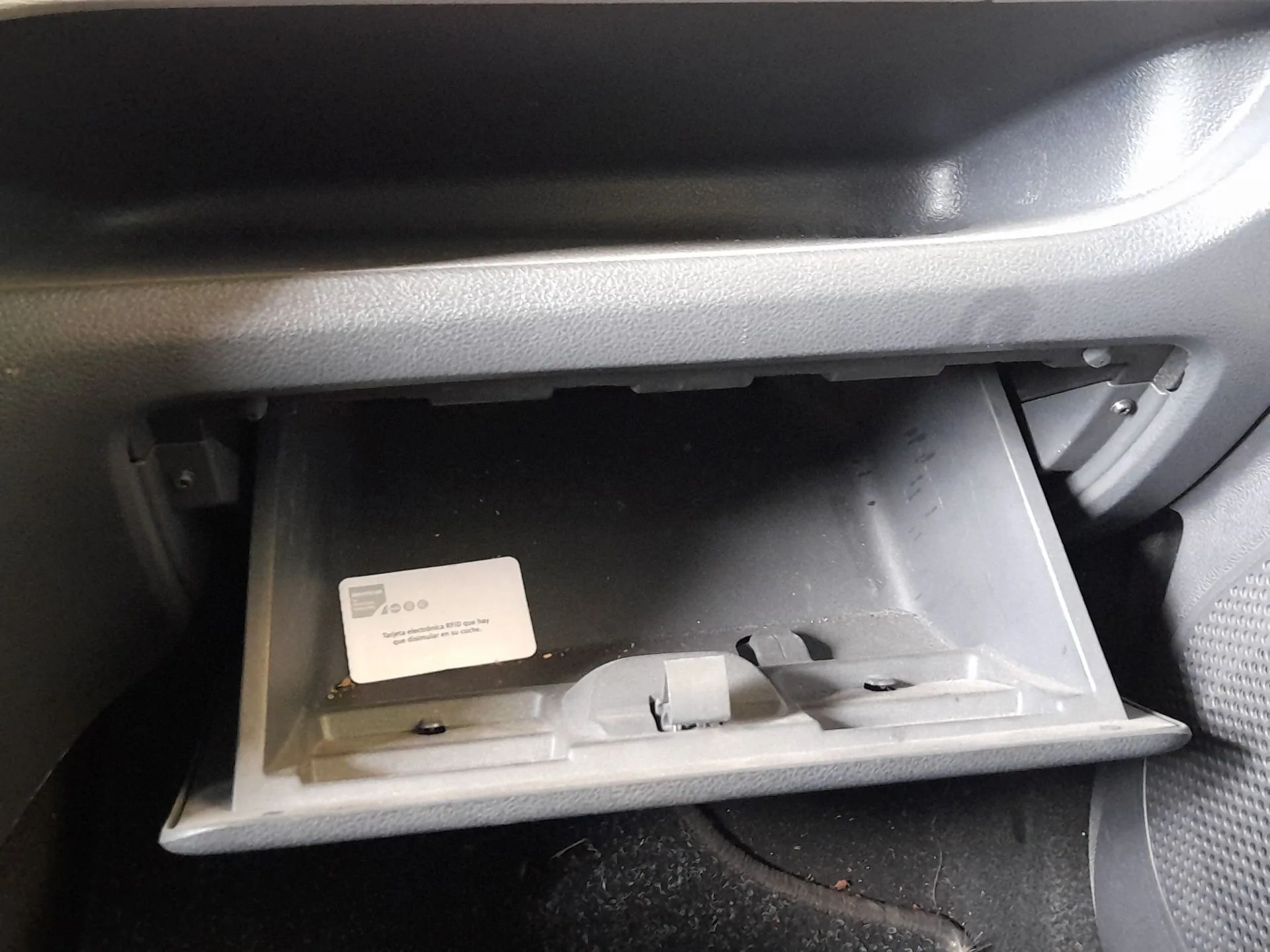 Guantera para Dacia Lodgy (Js_)