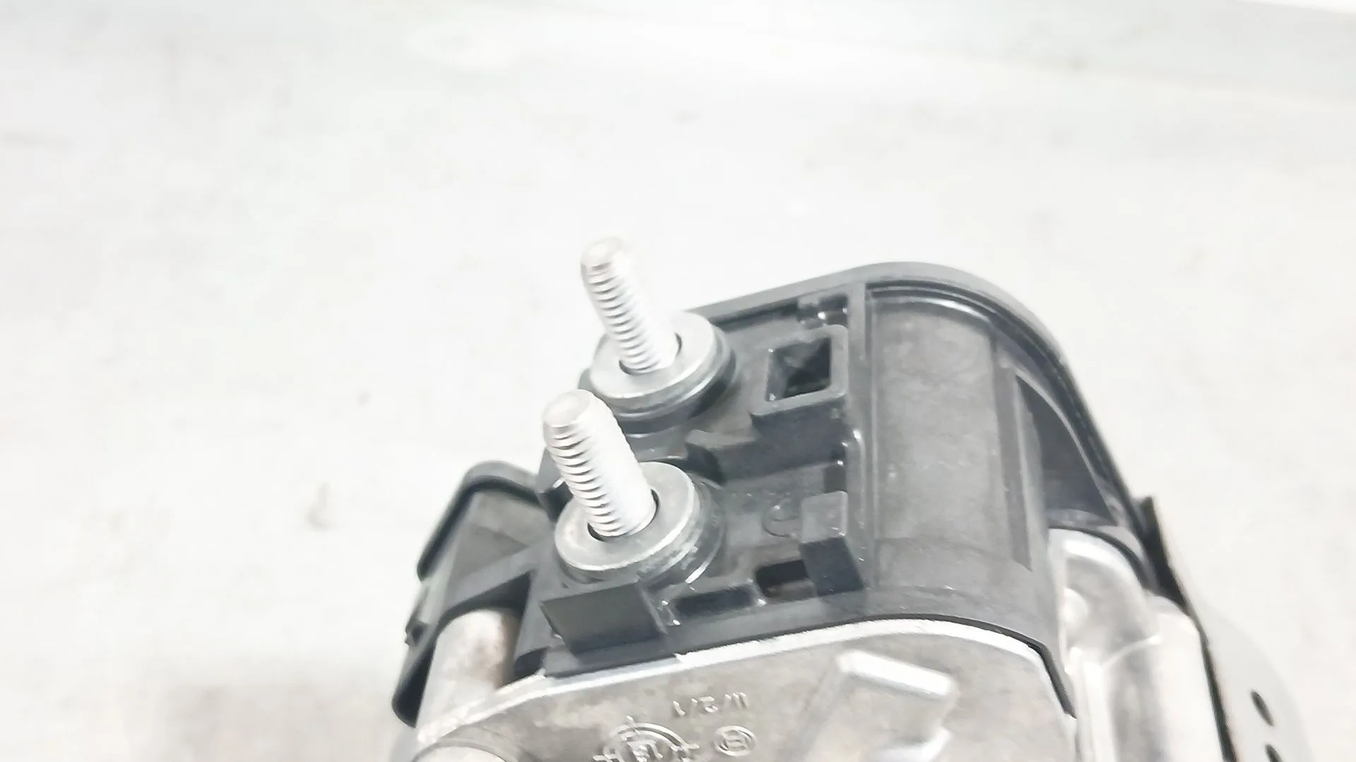Alternador para Ford Puma (J2K, Cf7)