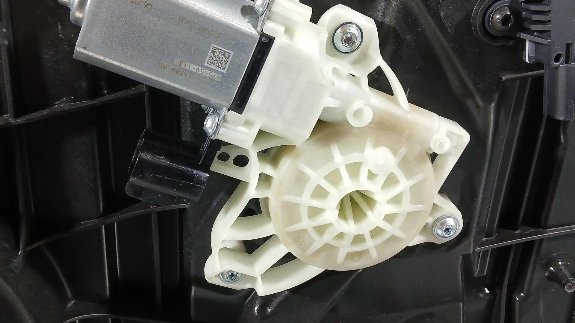 Elevalunas Delantero Derecho para Ford Puma (J2K, Cf7)